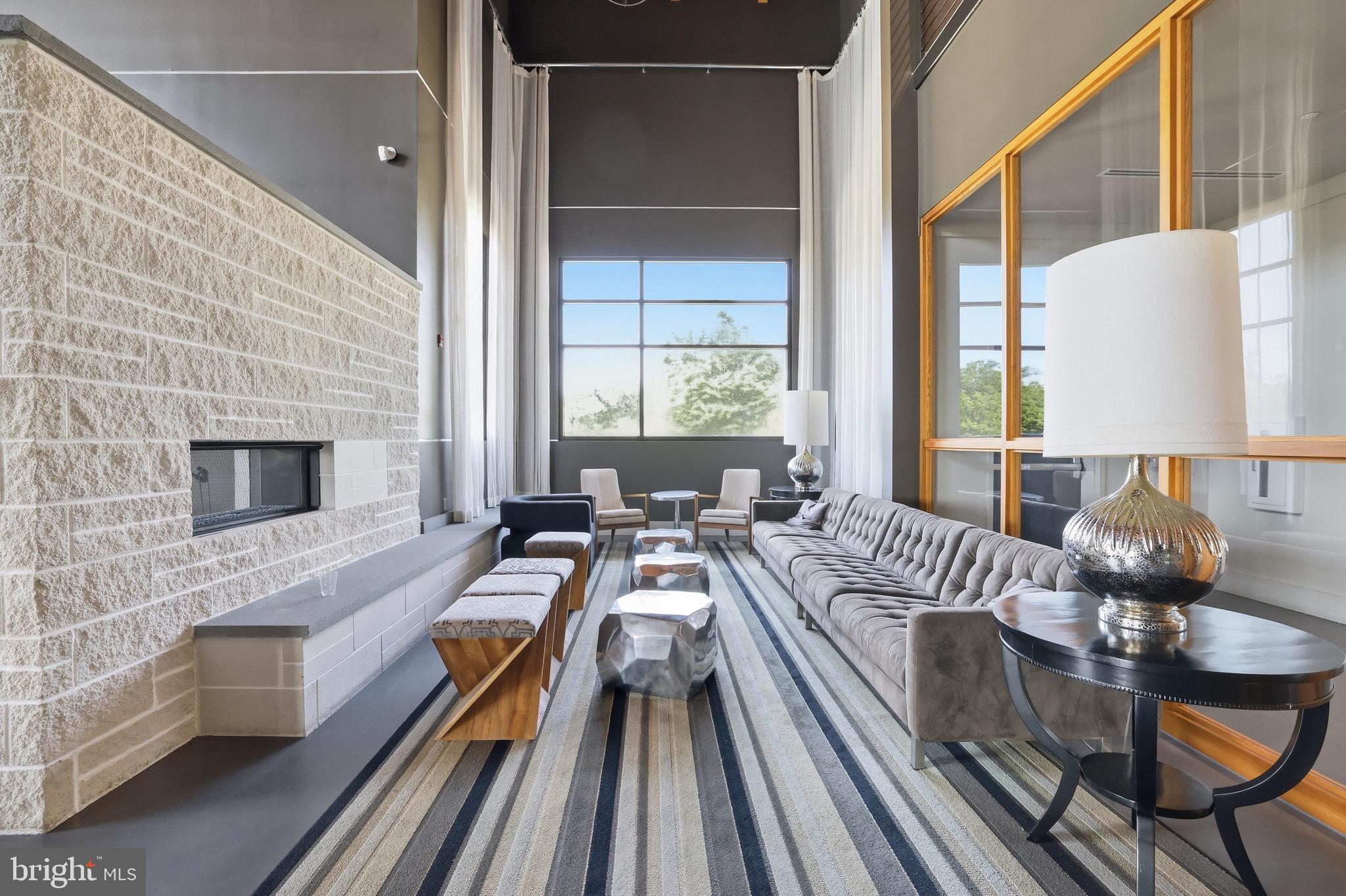 ONE LOUDOUN LAND BAY B - Residential