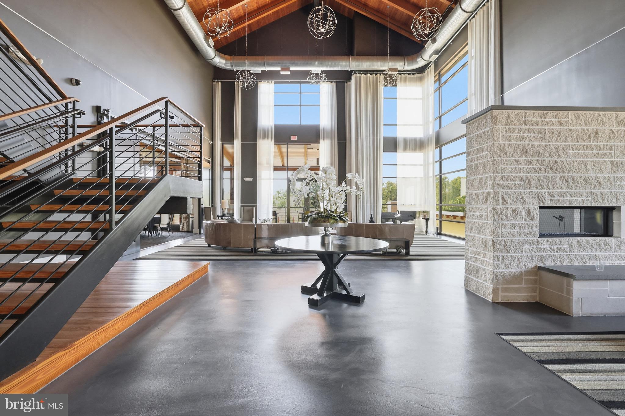 ONE LOUDOUN LAND BAY B - Residential