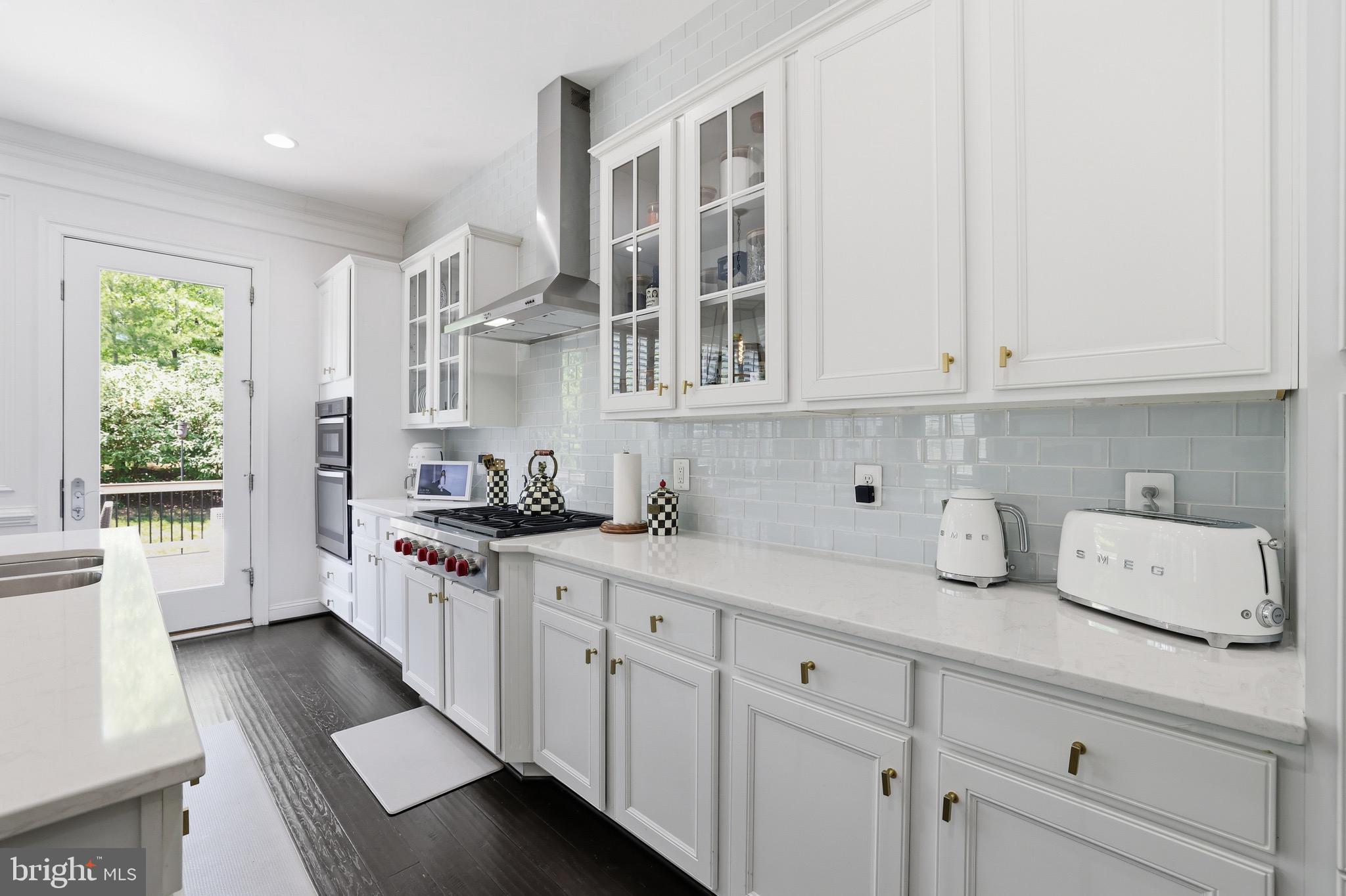 ONE LOUDOUN LAND BAY B - Residential