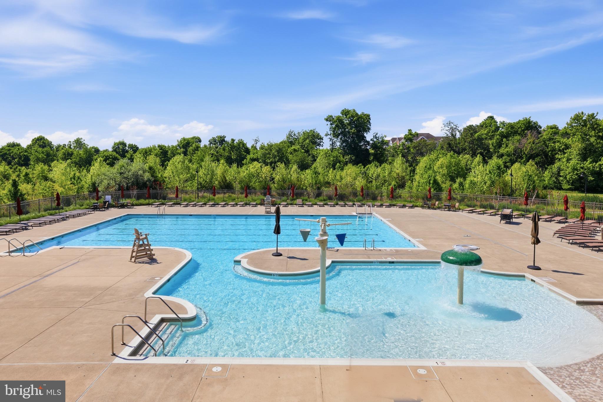ONE LOUDOUN LAND BAY B - Residential