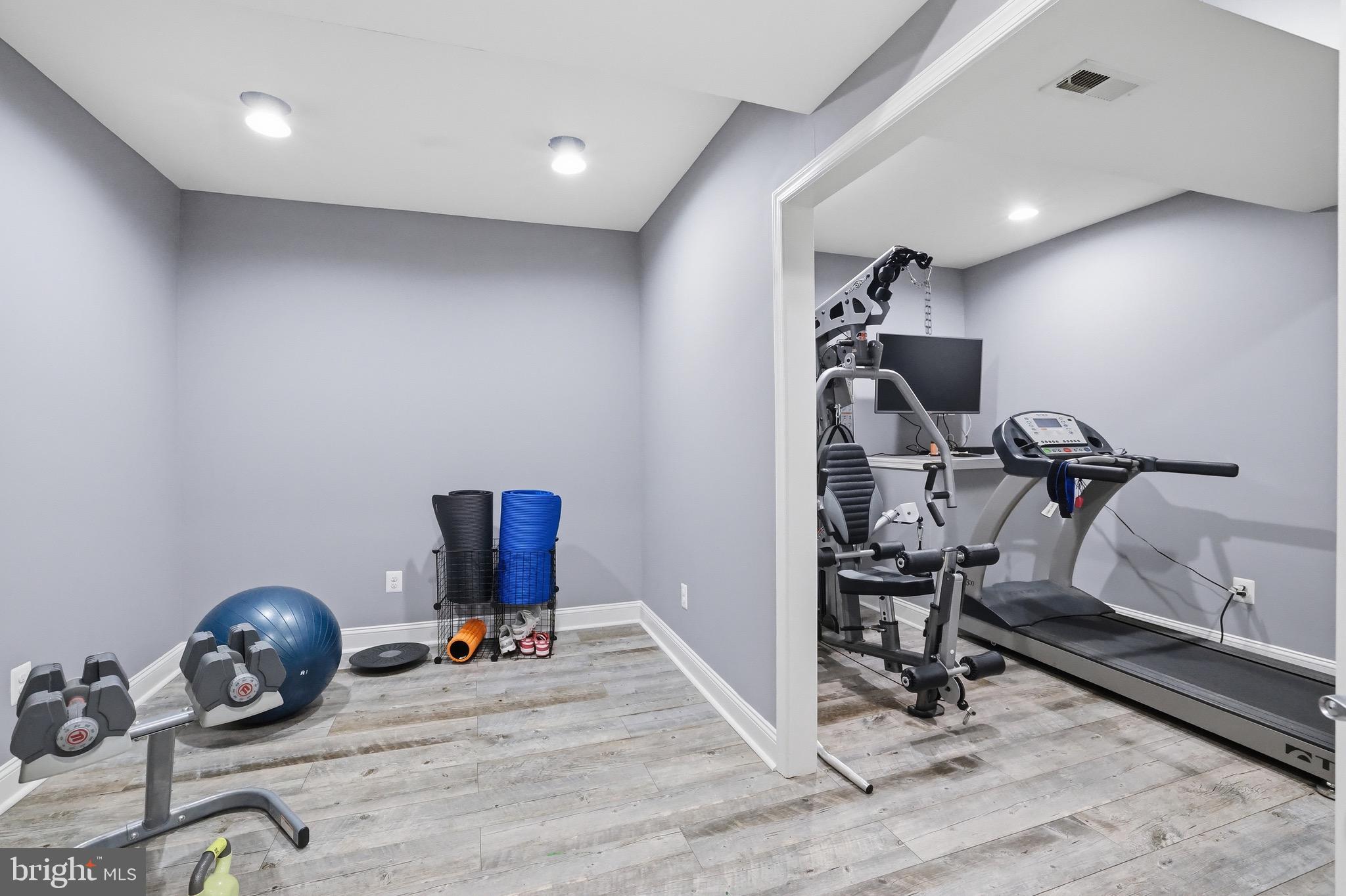 ONE LOUDOUN LAND BAY B - Residential