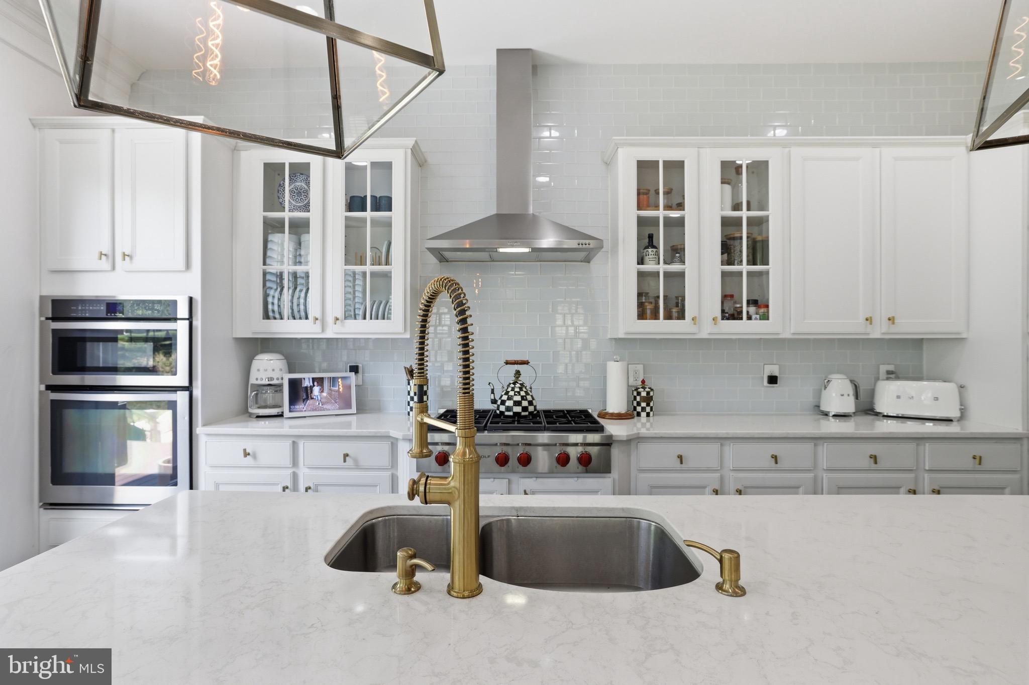 ONE LOUDOUN LAND BAY B - Residential