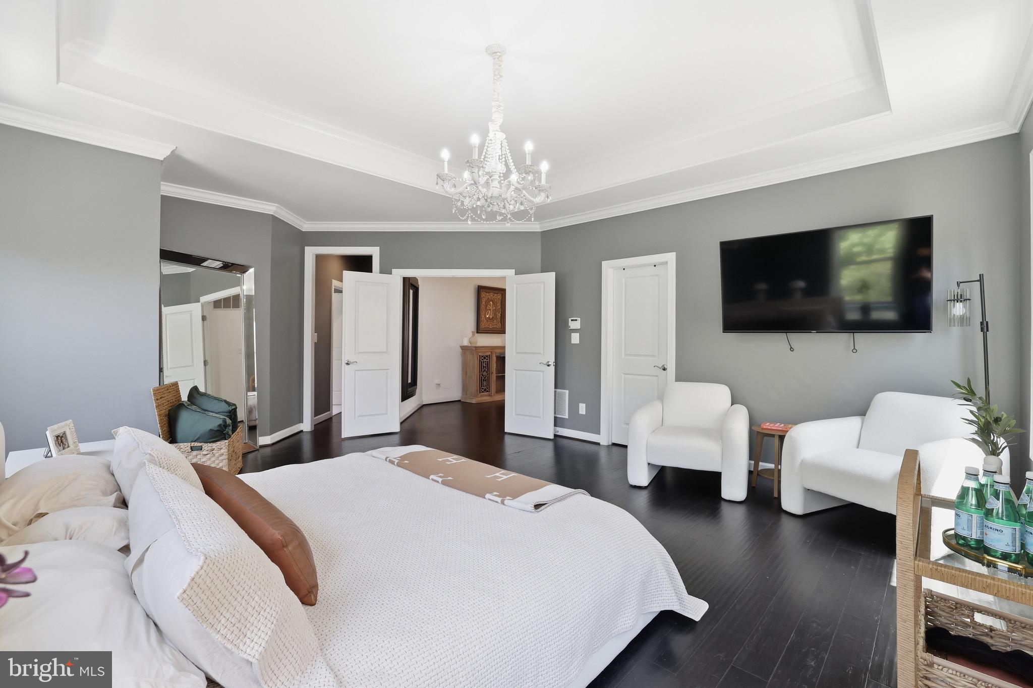 ONE LOUDOUN LAND BAY B - Residential