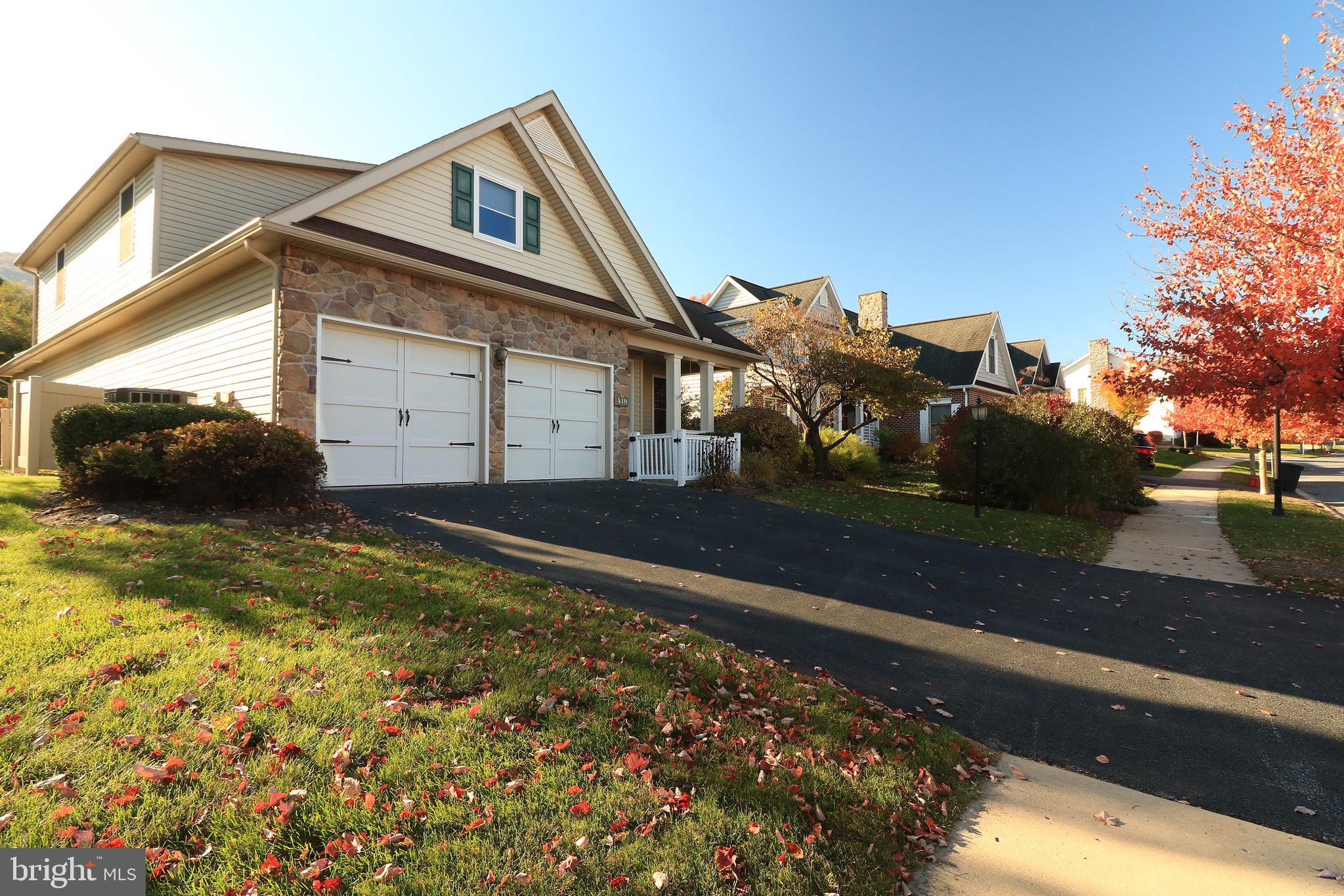 SPRINGFIELD COMMONS - Residential