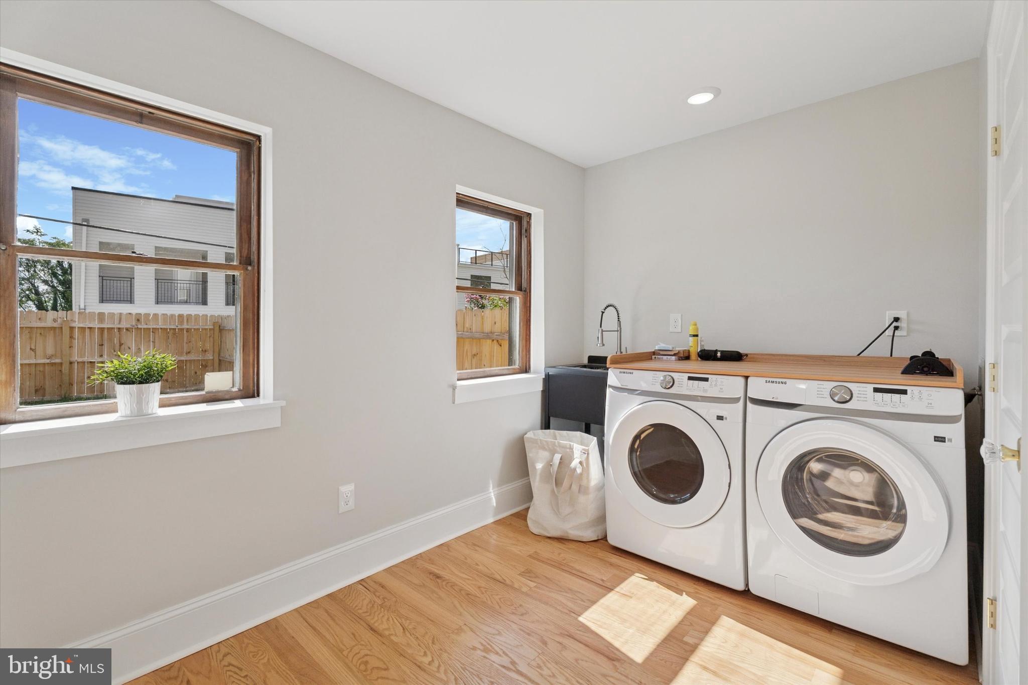 ROXBOROUGH - Residential Lease