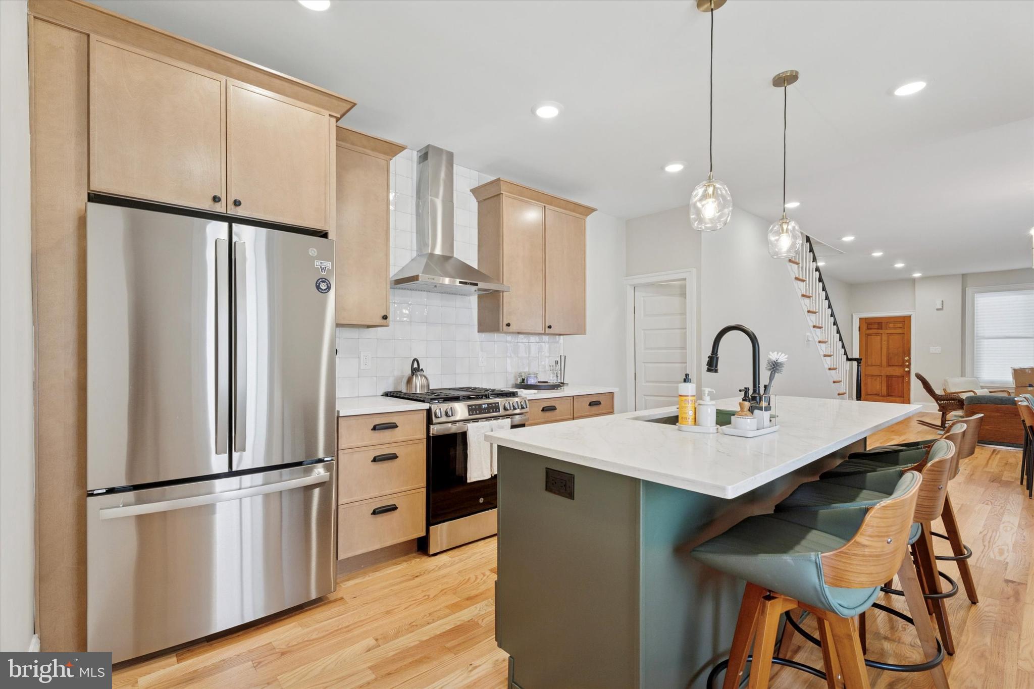 ROXBOROUGH - Residential Lease