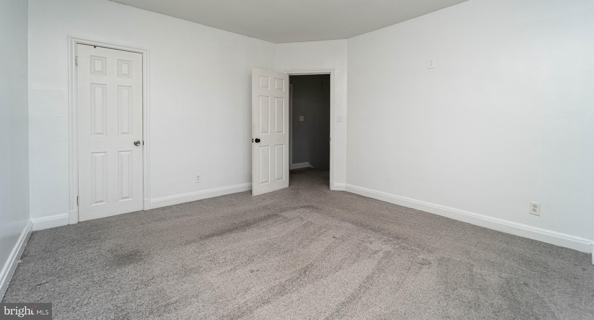 HILLEN - Residential Lease