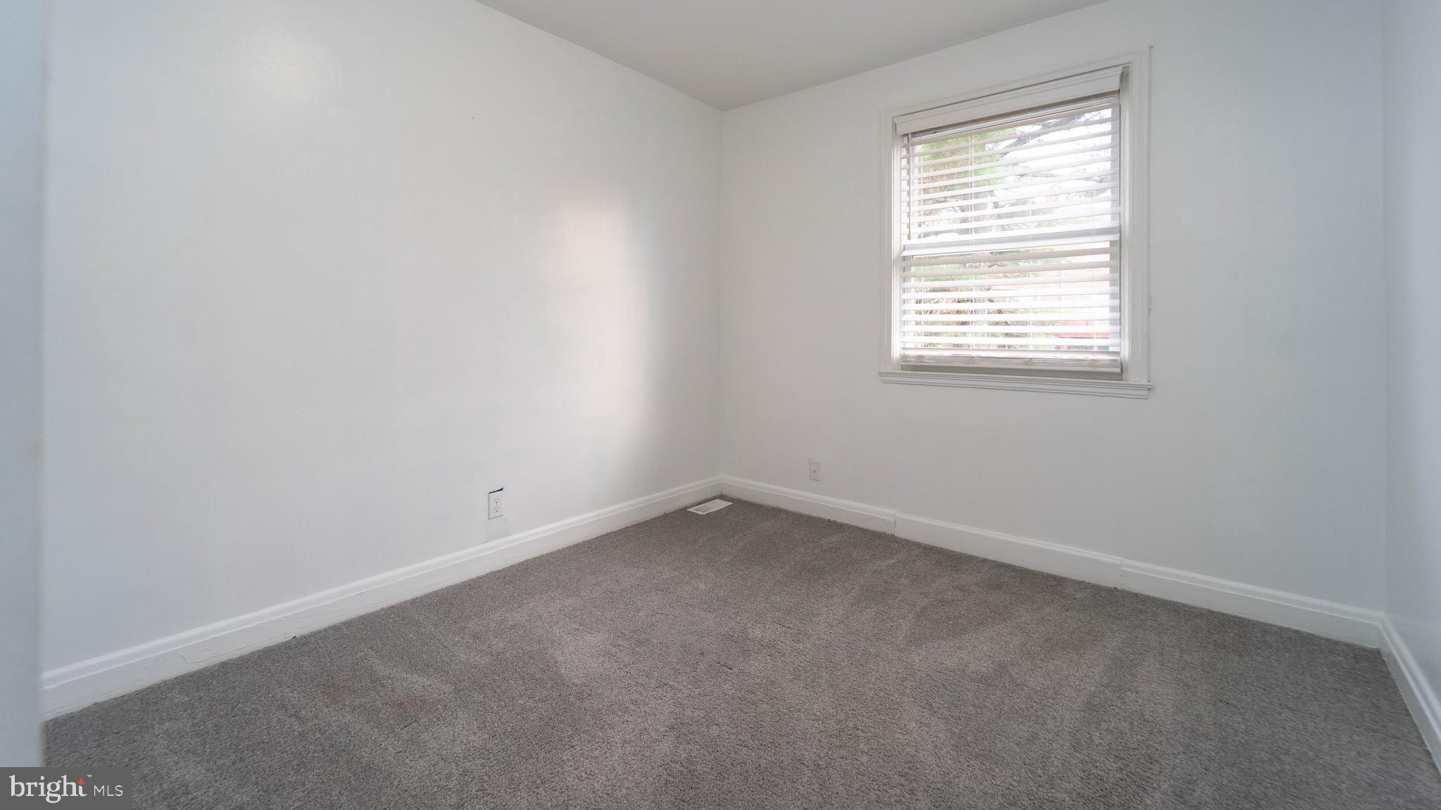 HILLEN - Residential Lease