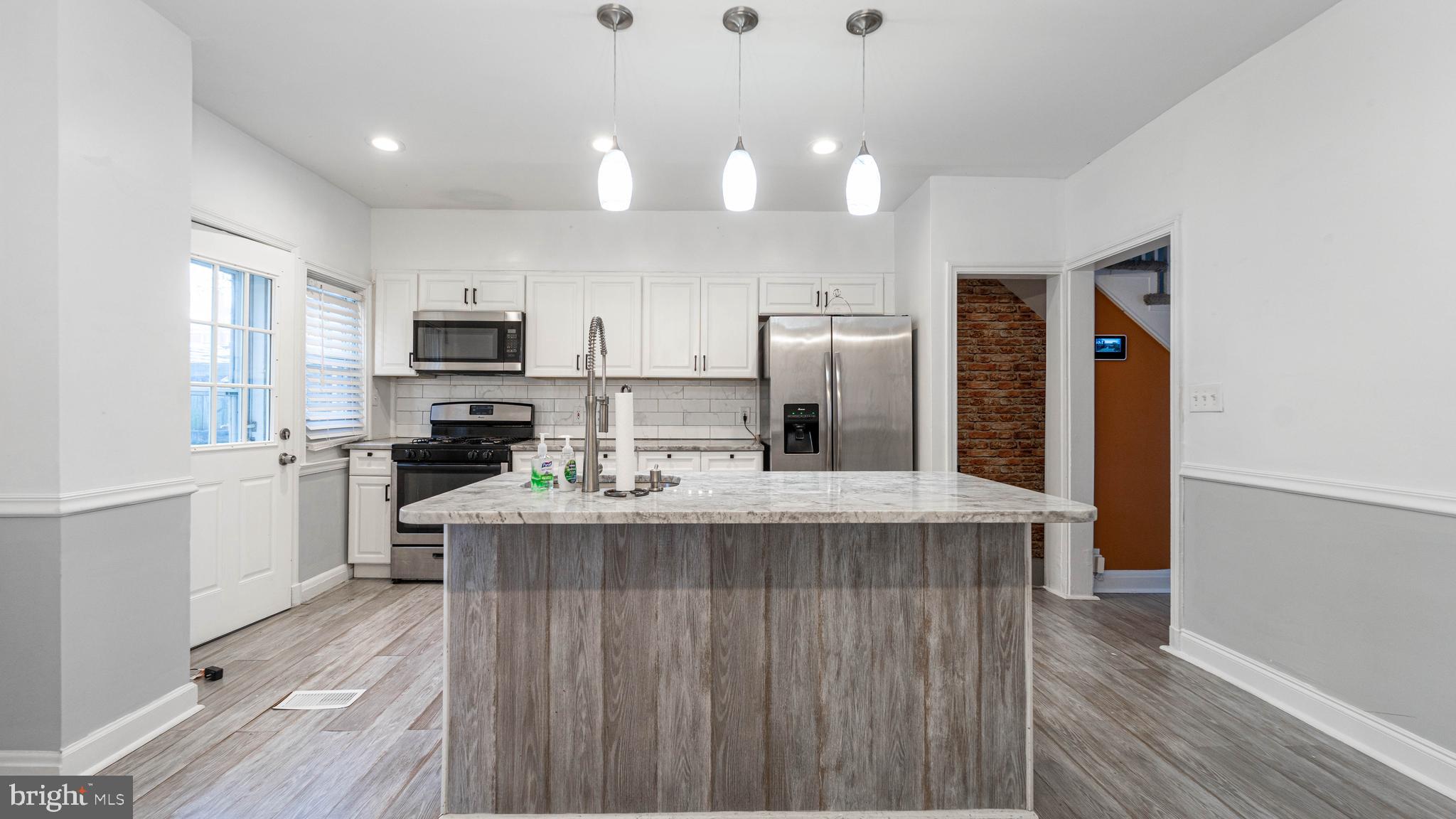 HILLEN - Residential Lease