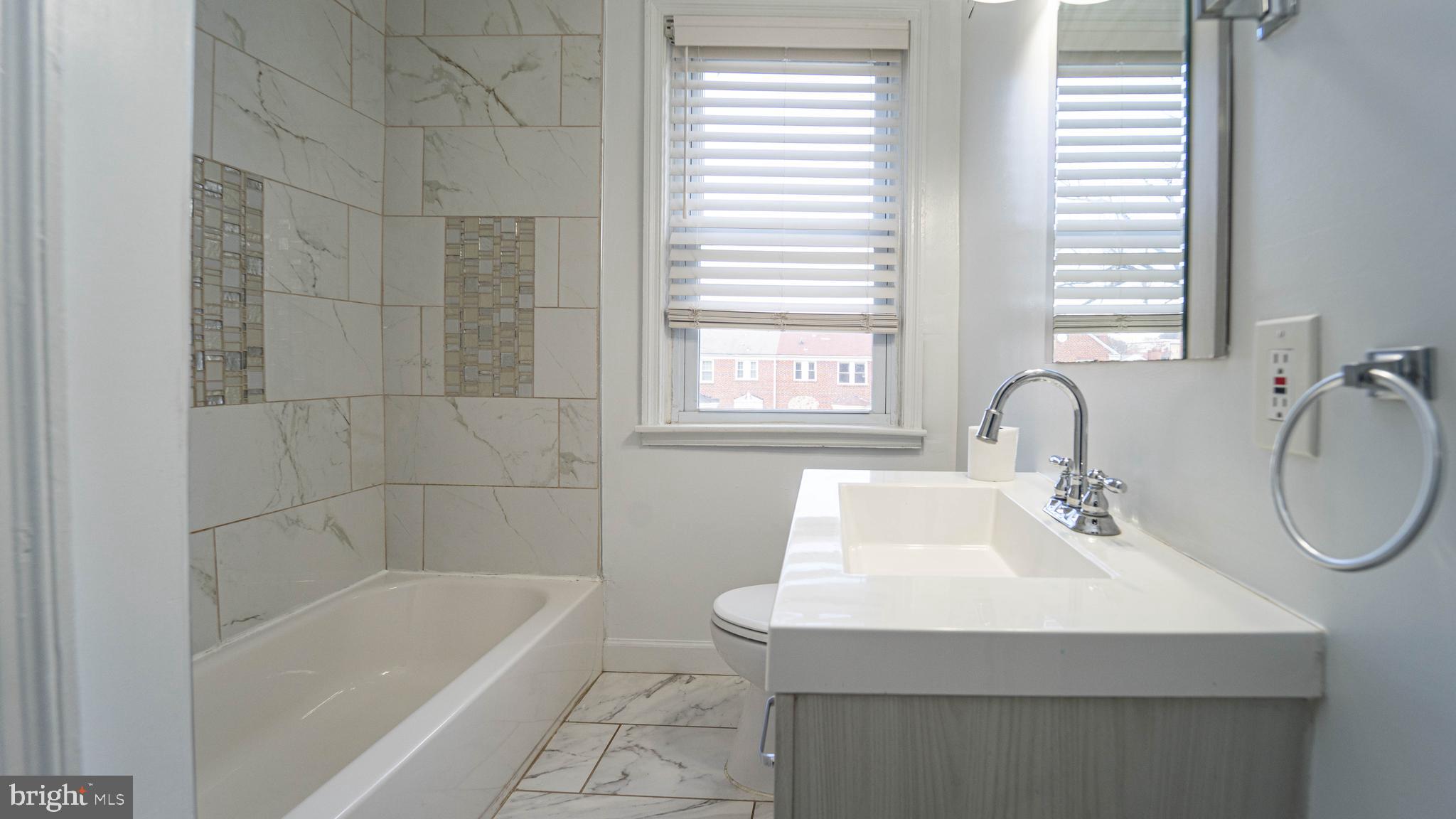 HILLEN - Residential Lease