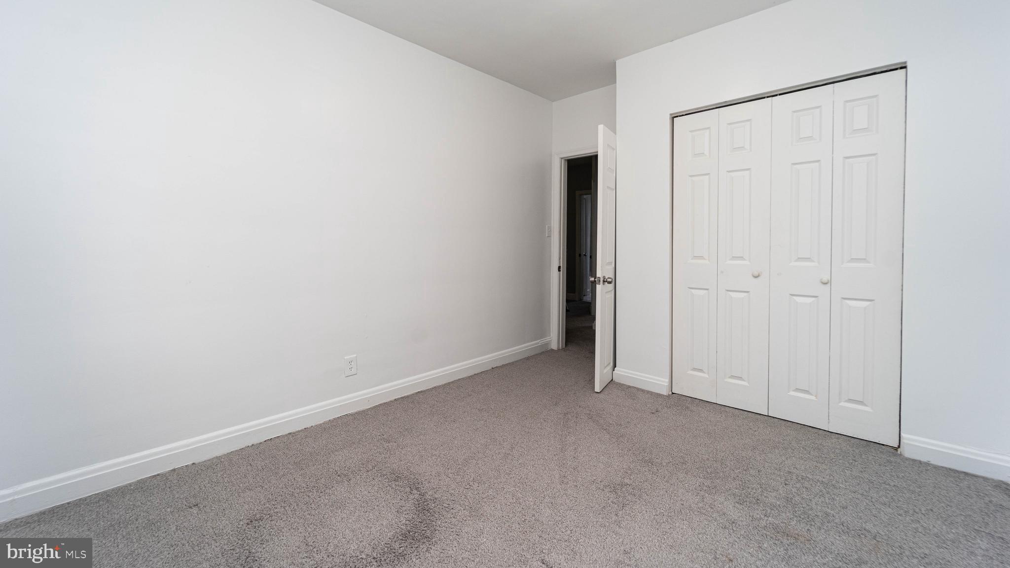 HILLEN - Residential Lease