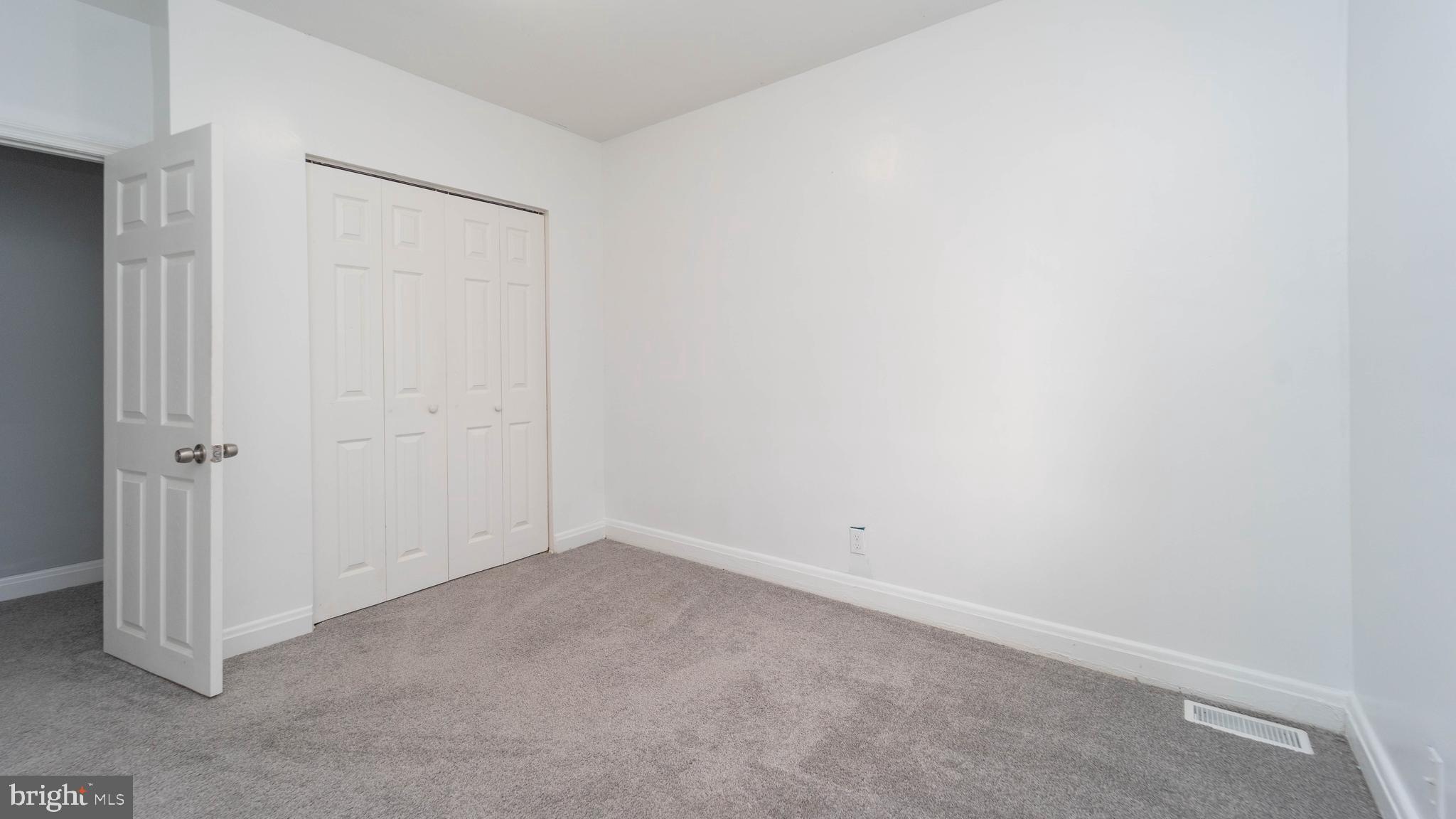 HILLEN - Residential Lease