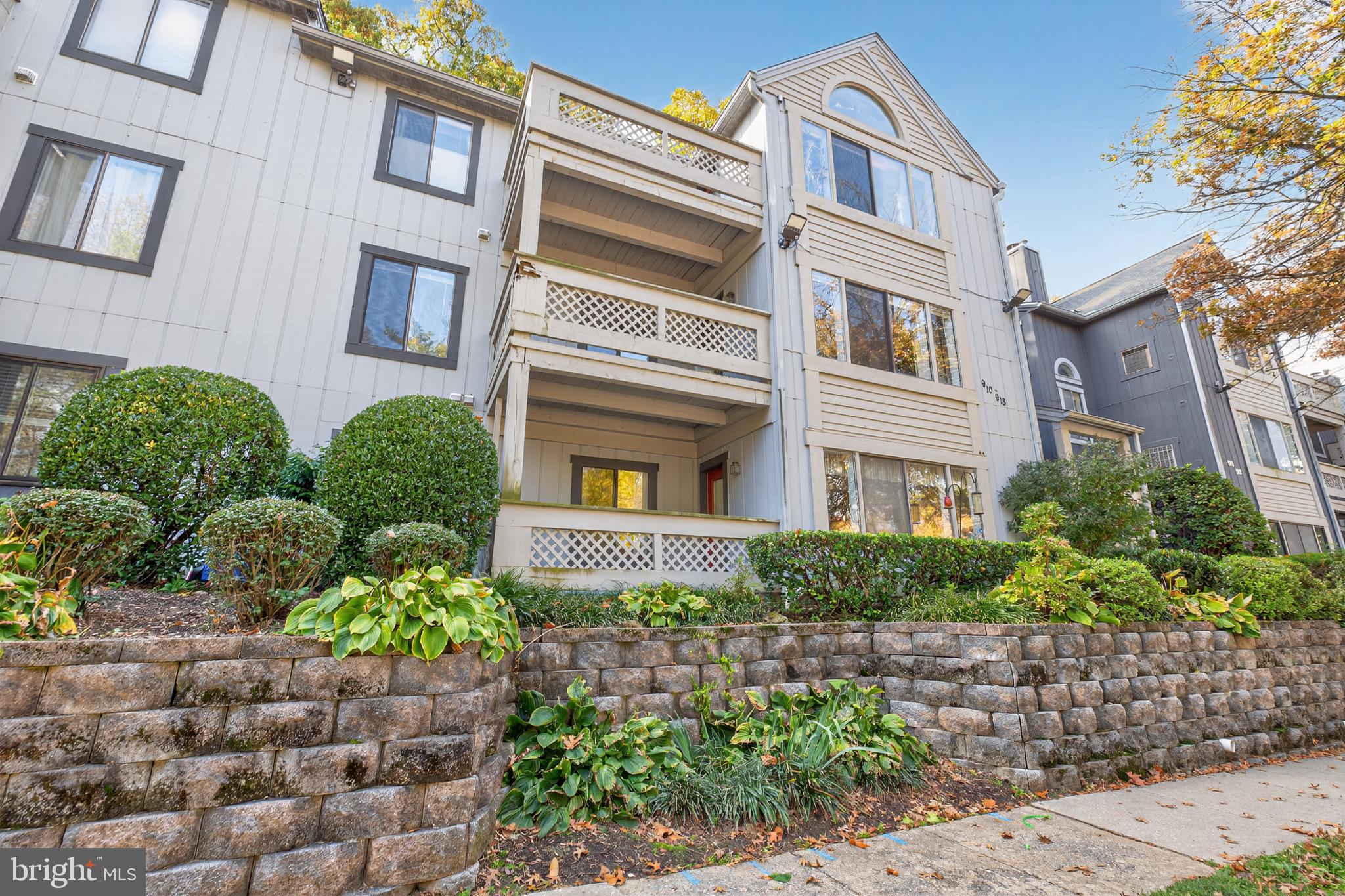 WINDBROOKE - Residential