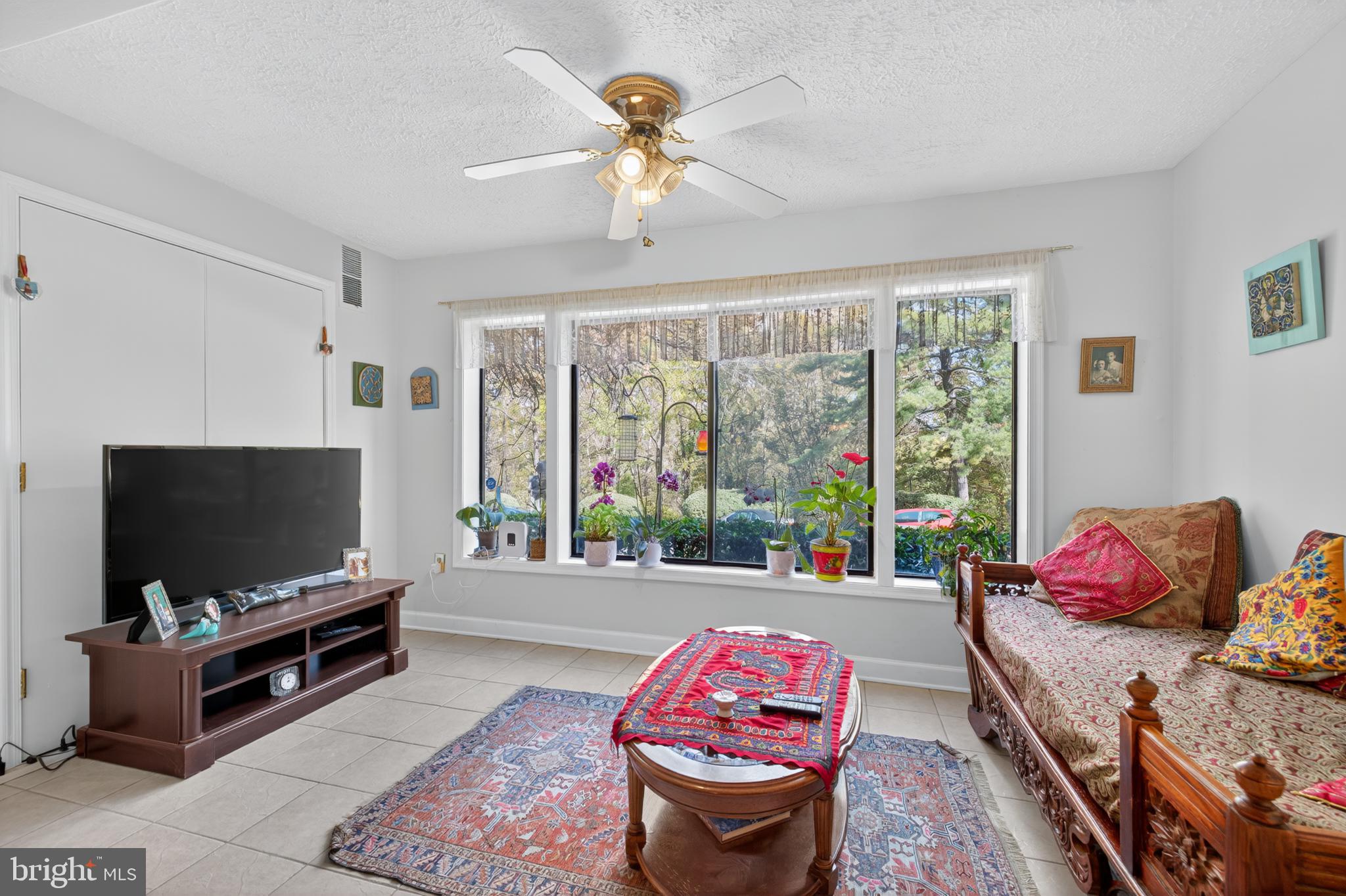 WINDBROOKE - Residential