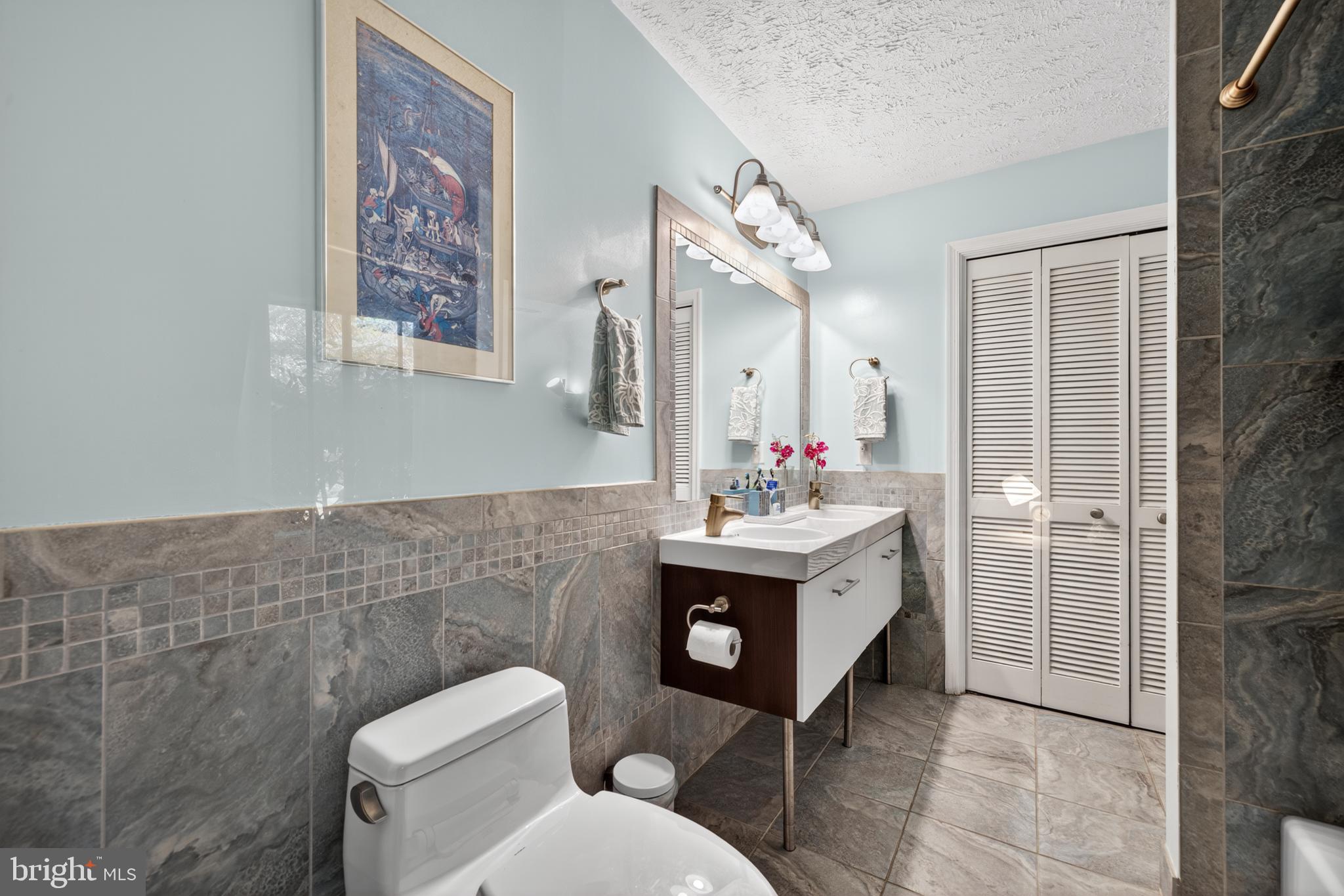 WINDBROOKE - Residential