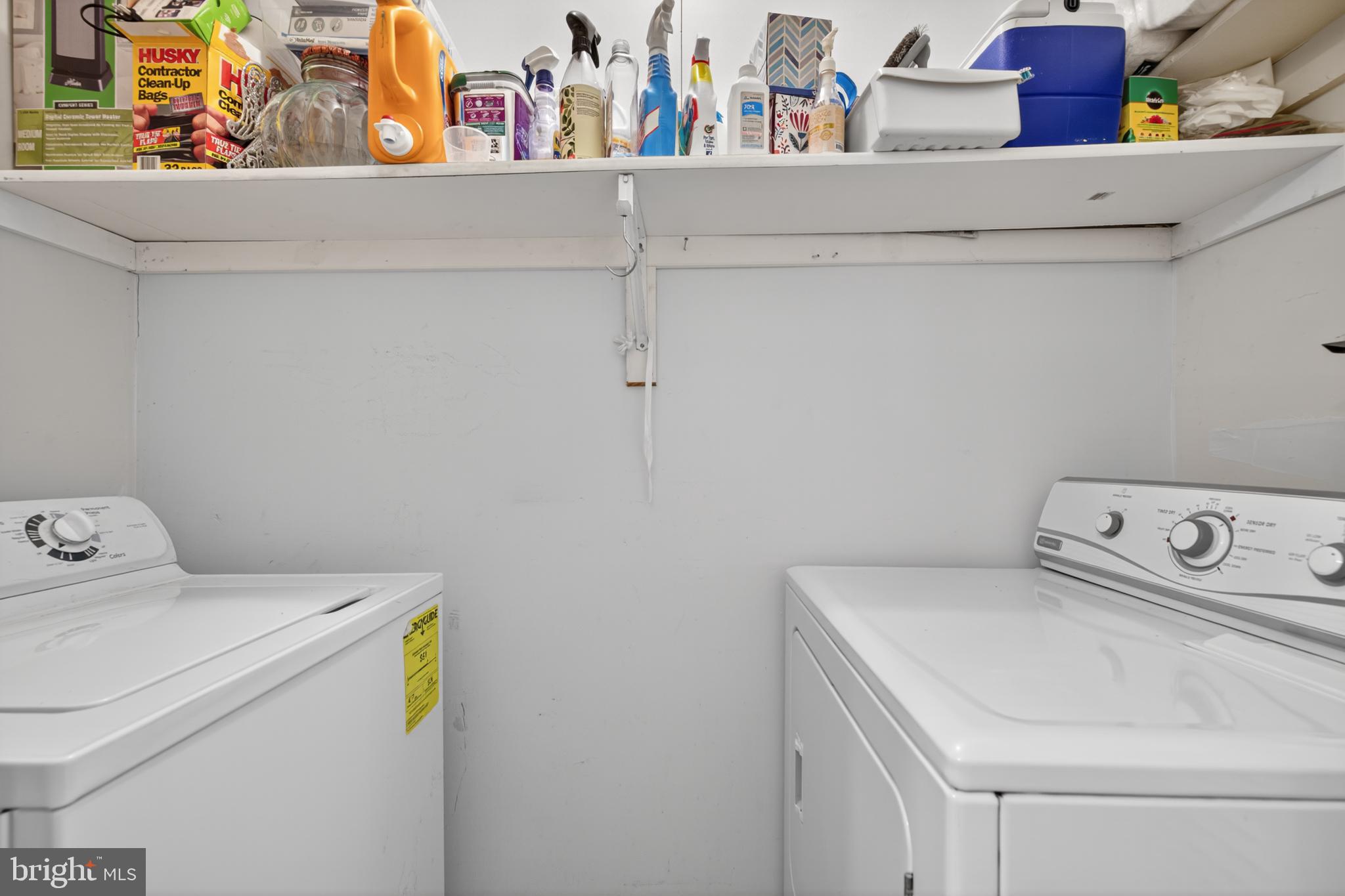 WINDBROOKE - Residential