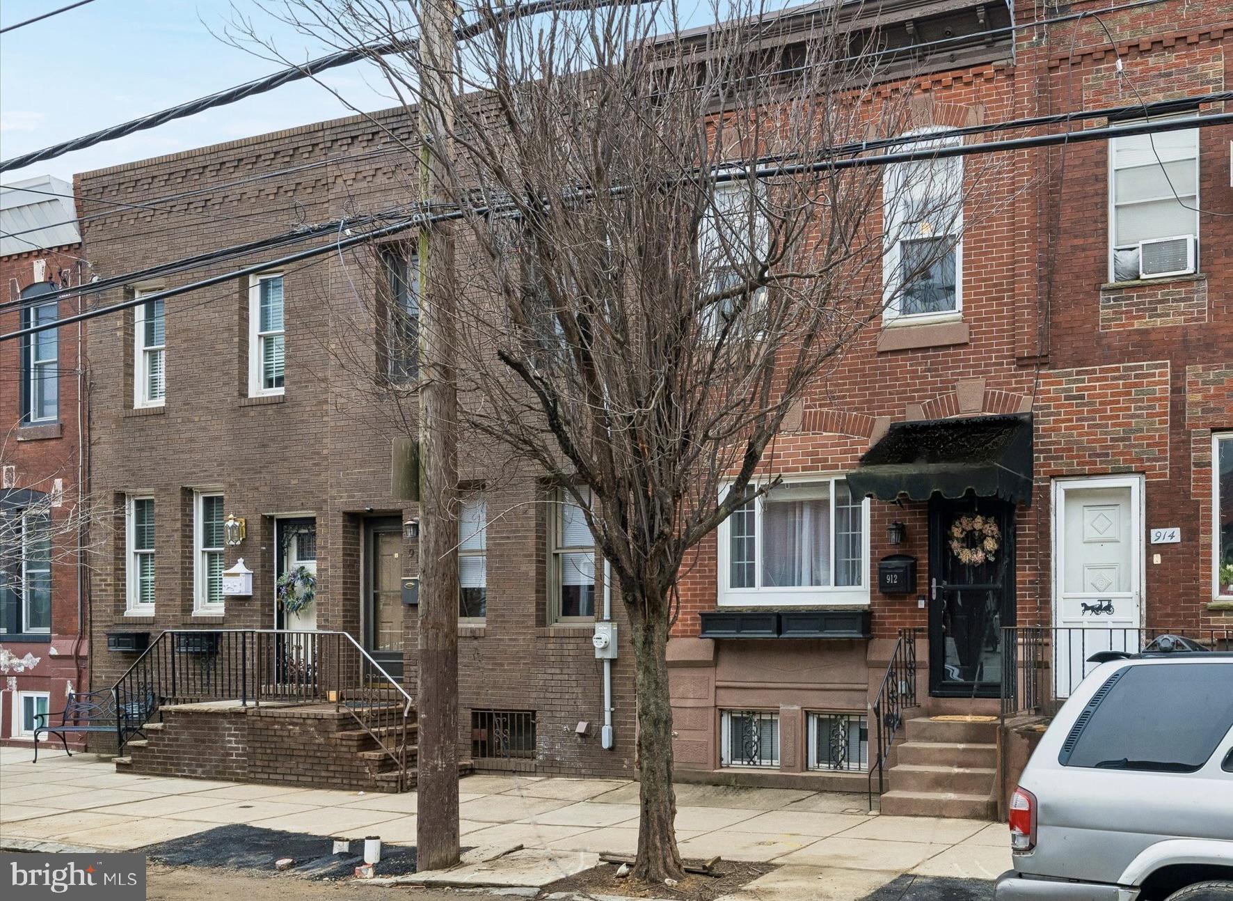 LOWER MOYAMENSING - Residential