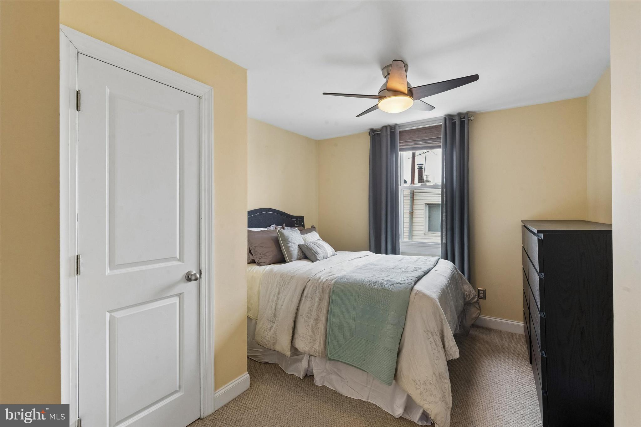 LOWER MOYAMENSING - Residential