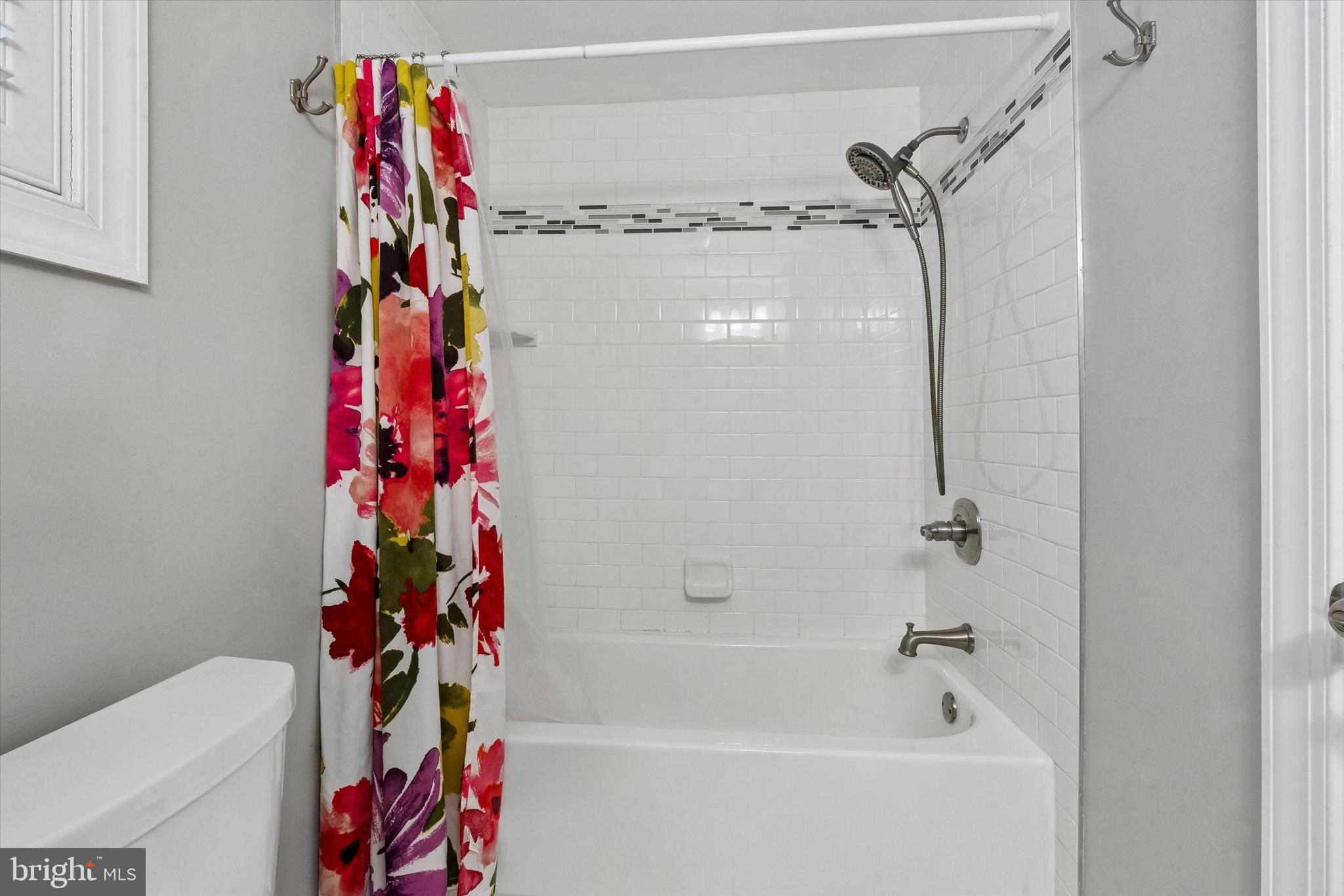 LOWER MOYAMENSING - Residential