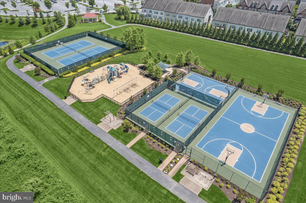 MAPLE LAWN - Residential