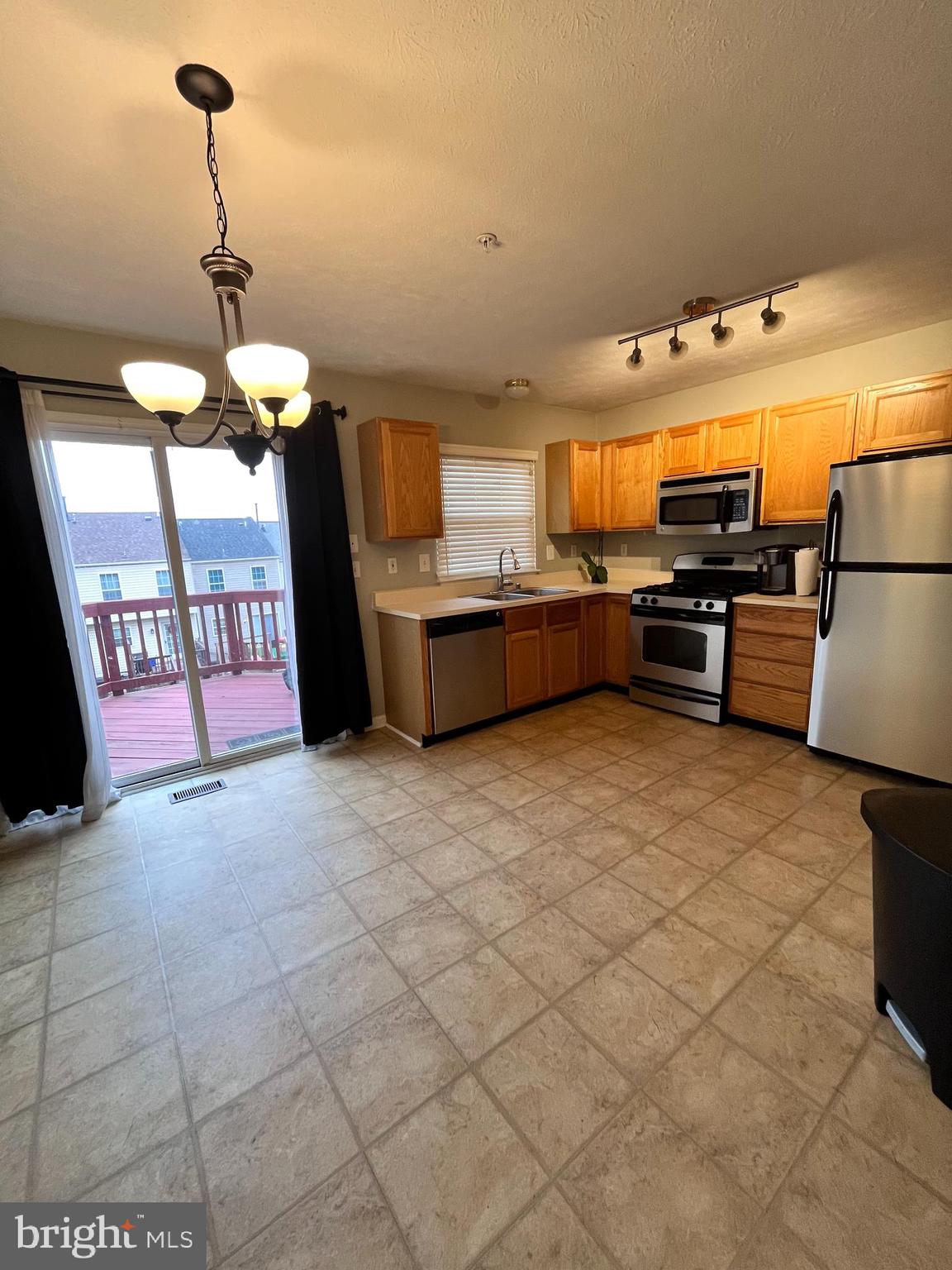 VILLAGE OF PAINTERS MILL - Residential