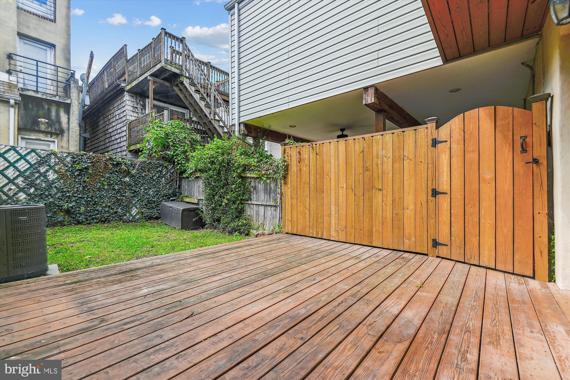 FEDERAL HILL HISTORIC DISTRICT - Residential