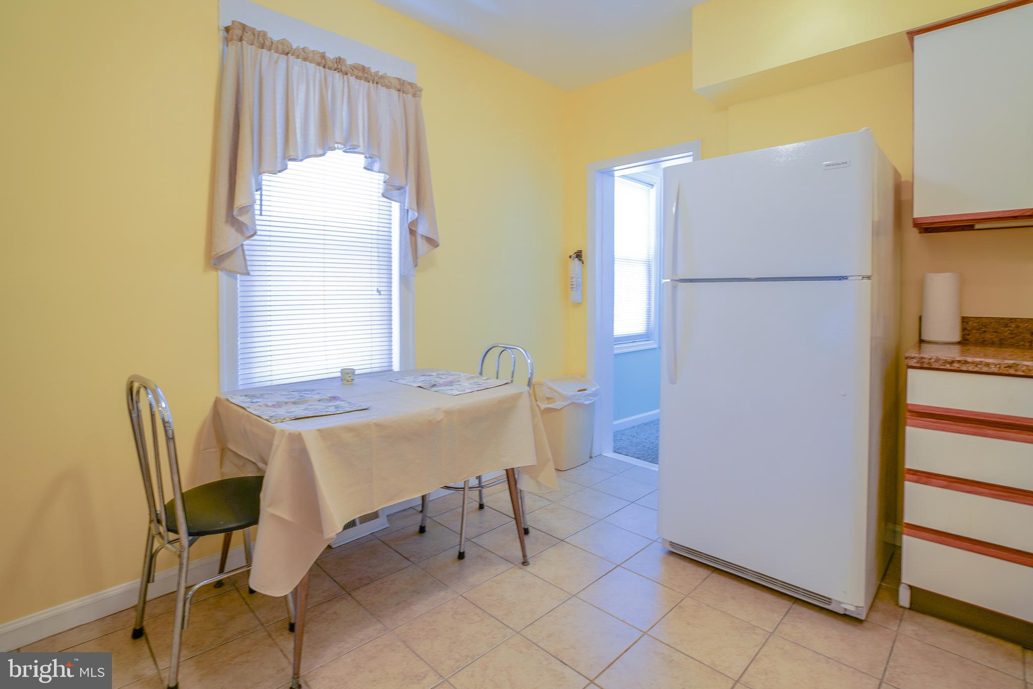 BRIDESBURG - Residential