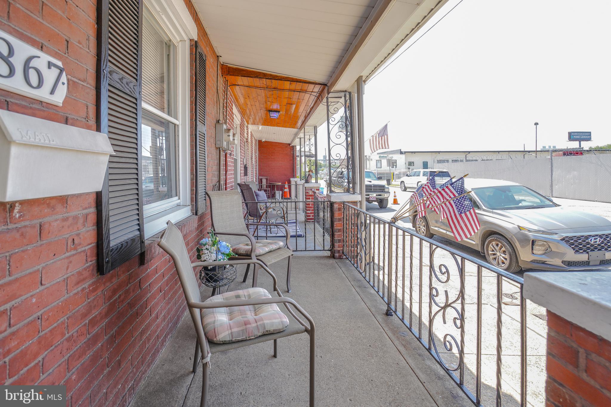 BRIDESBURG - Residential