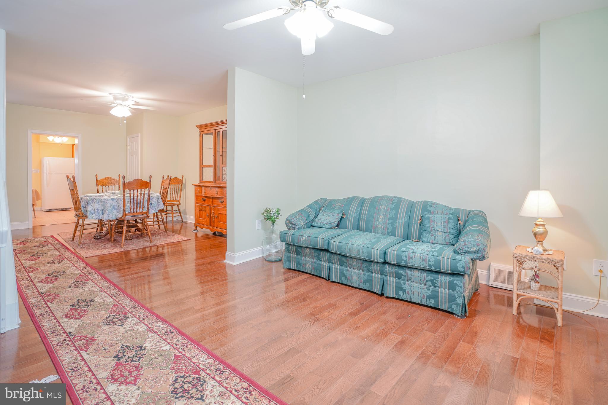 BRIDESBURG - Residential