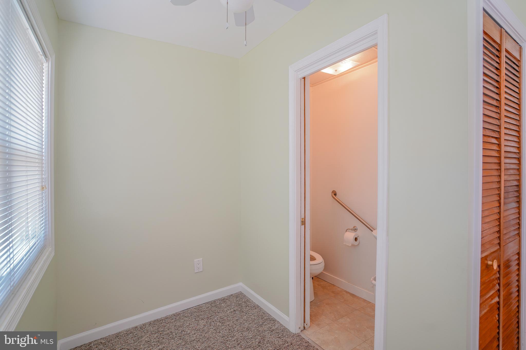 BRIDESBURG - Residential