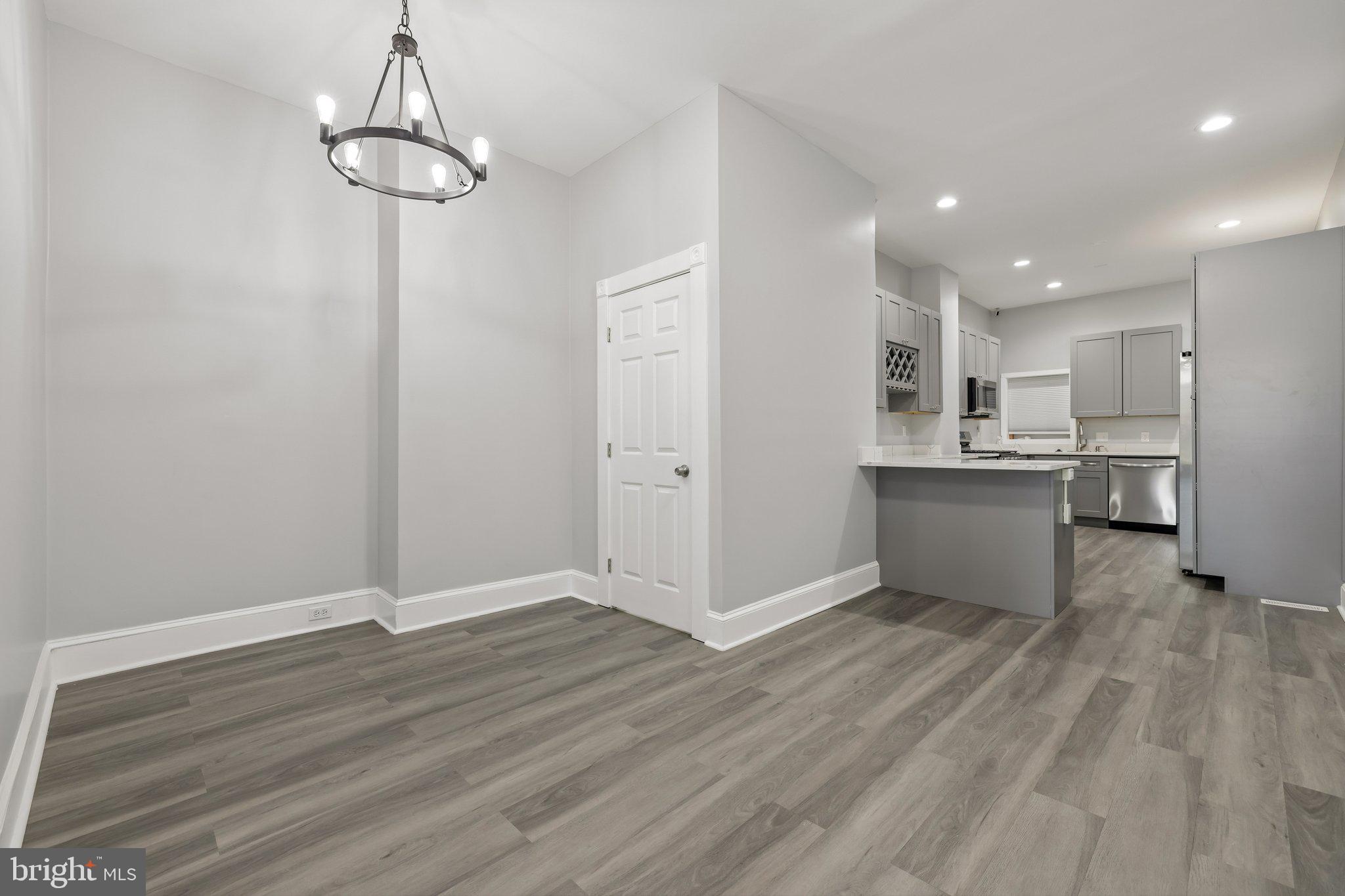 BIDDLE STREET - Residential