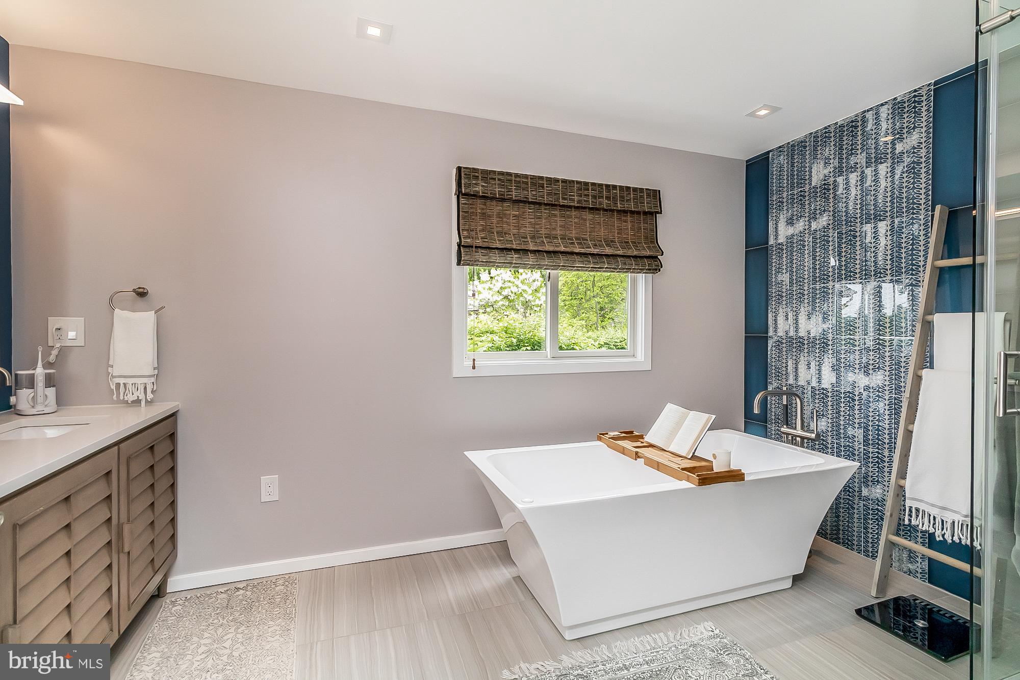 RIDERWOOD STATION - Residential