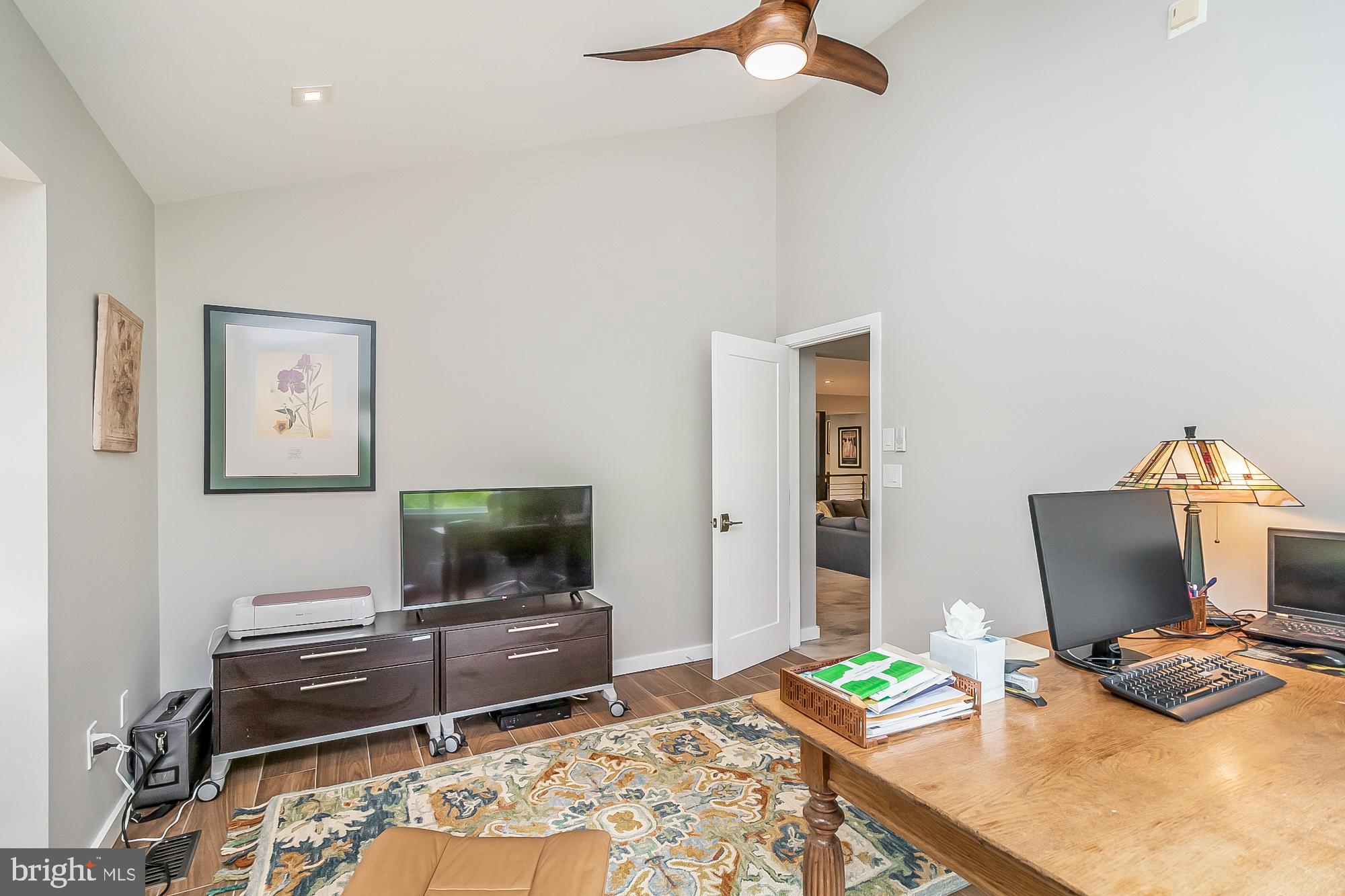 RIDERWOOD STATION - Residential