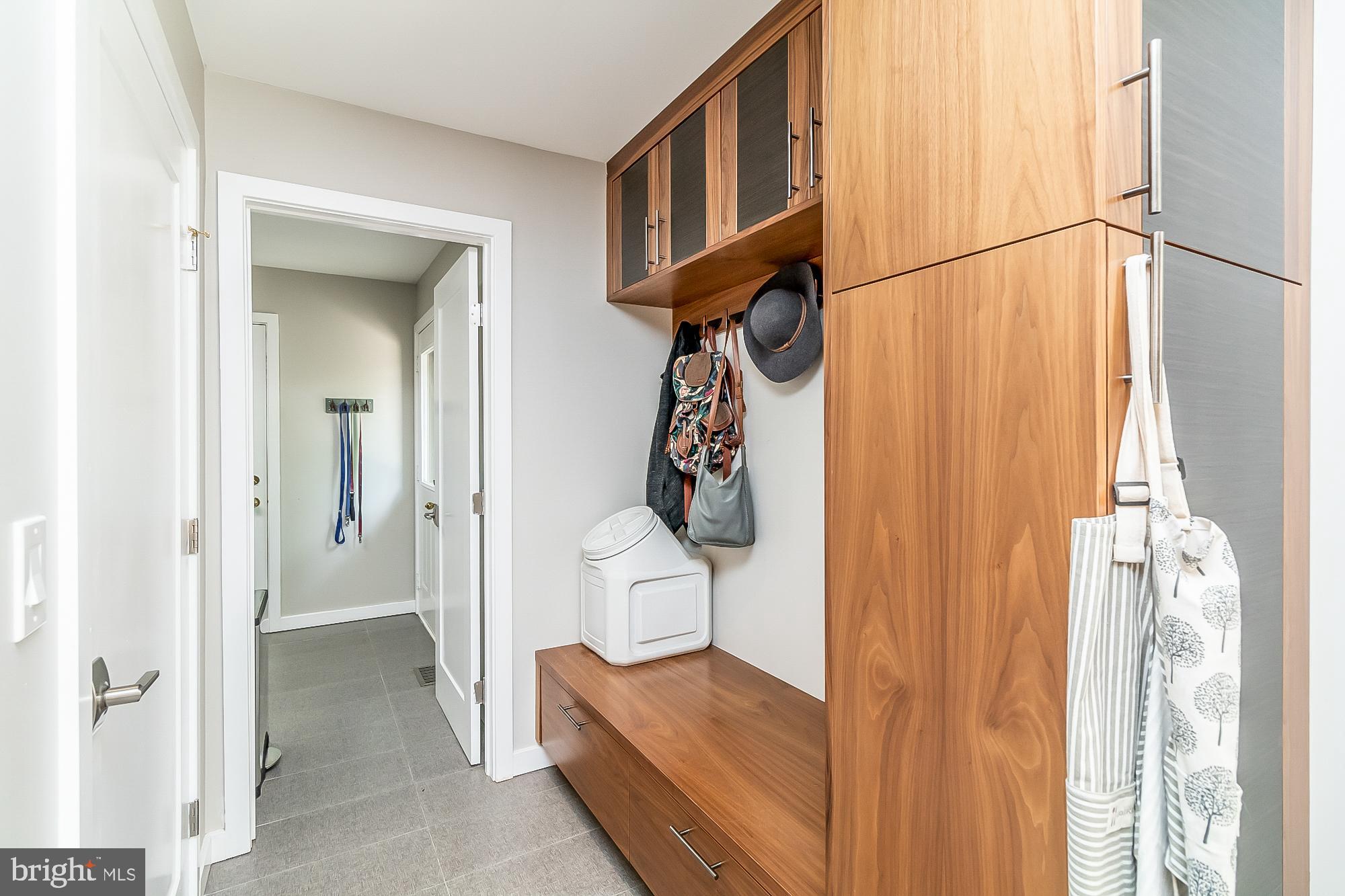 RIDERWOOD STATION - Residential