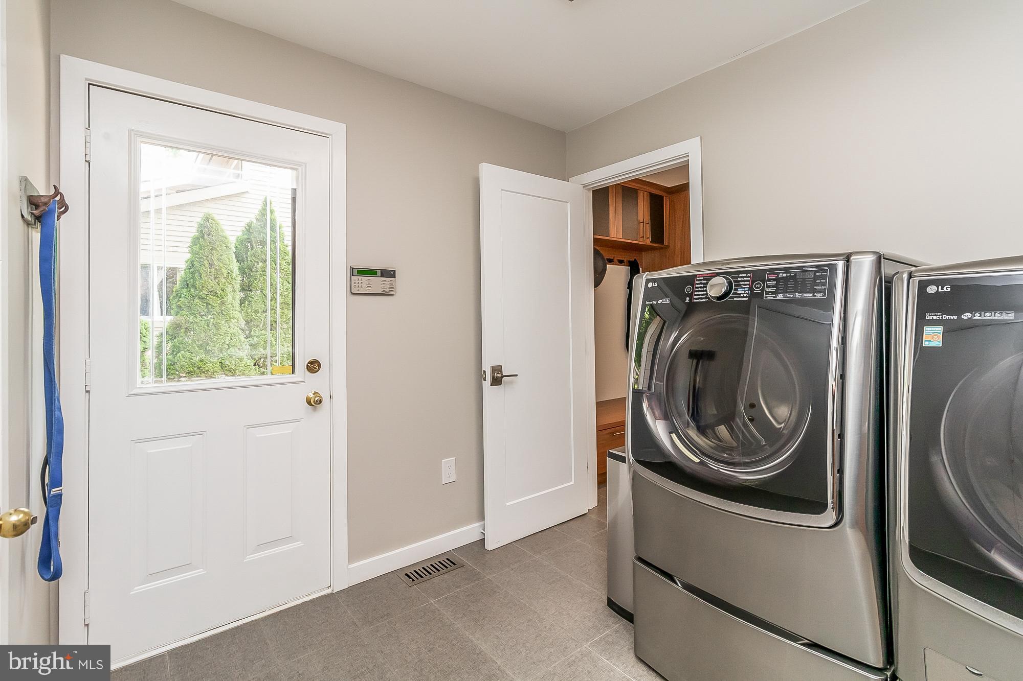 RIDERWOOD STATION - Residential