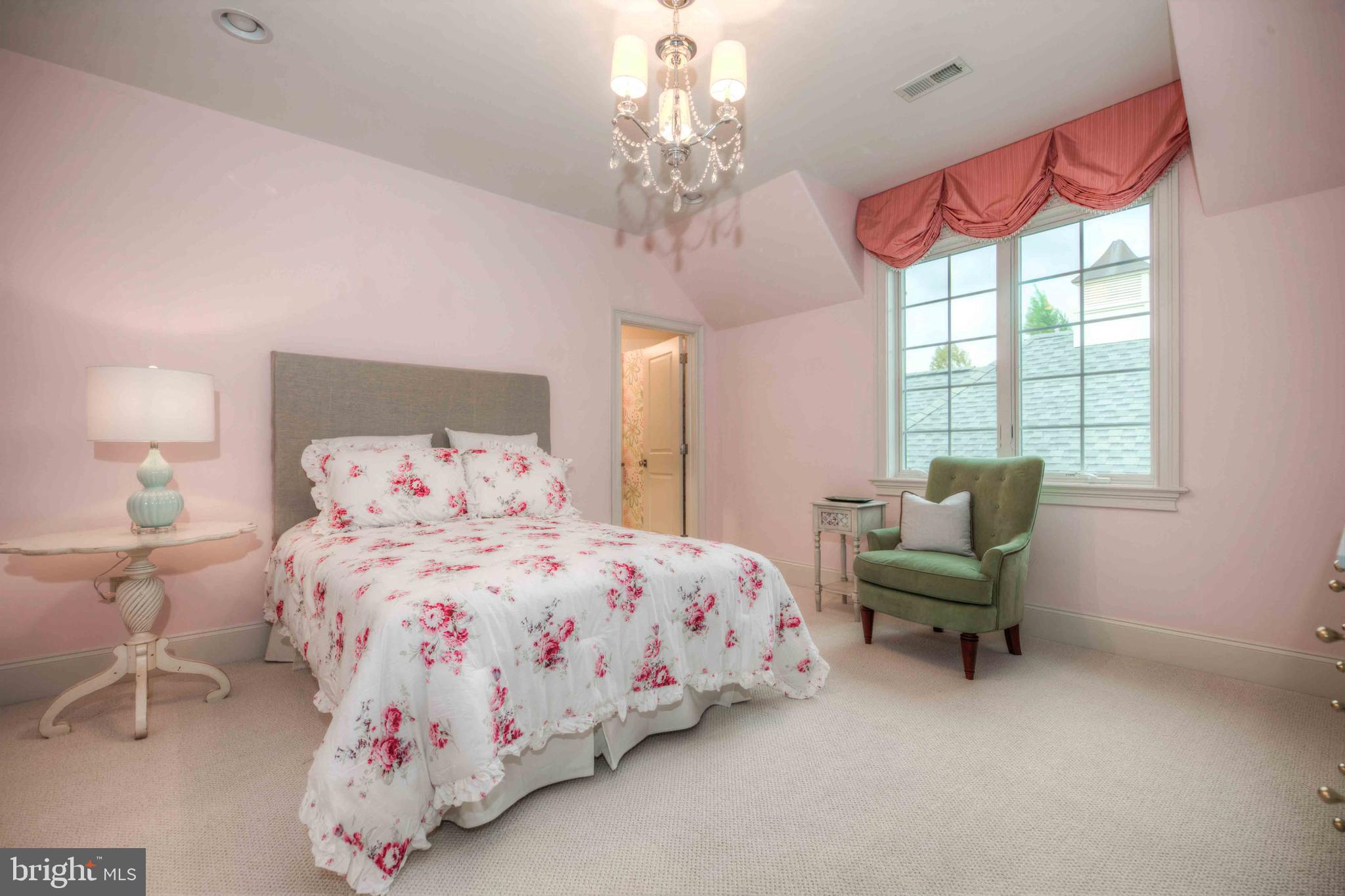 HAVERFORD RESERVE - Residential