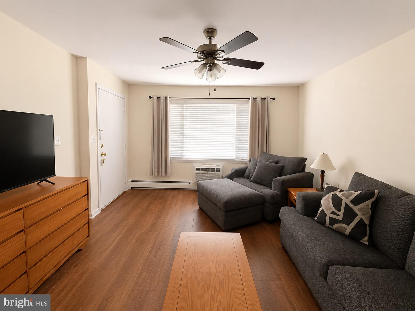 111 THE ORCHARDS E