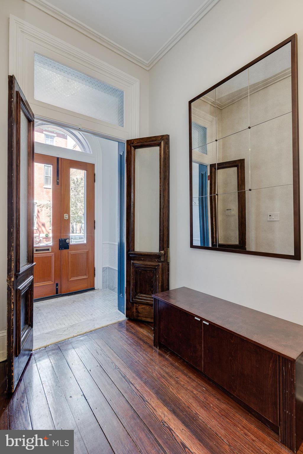 ART MUSEUM AREA - Residential