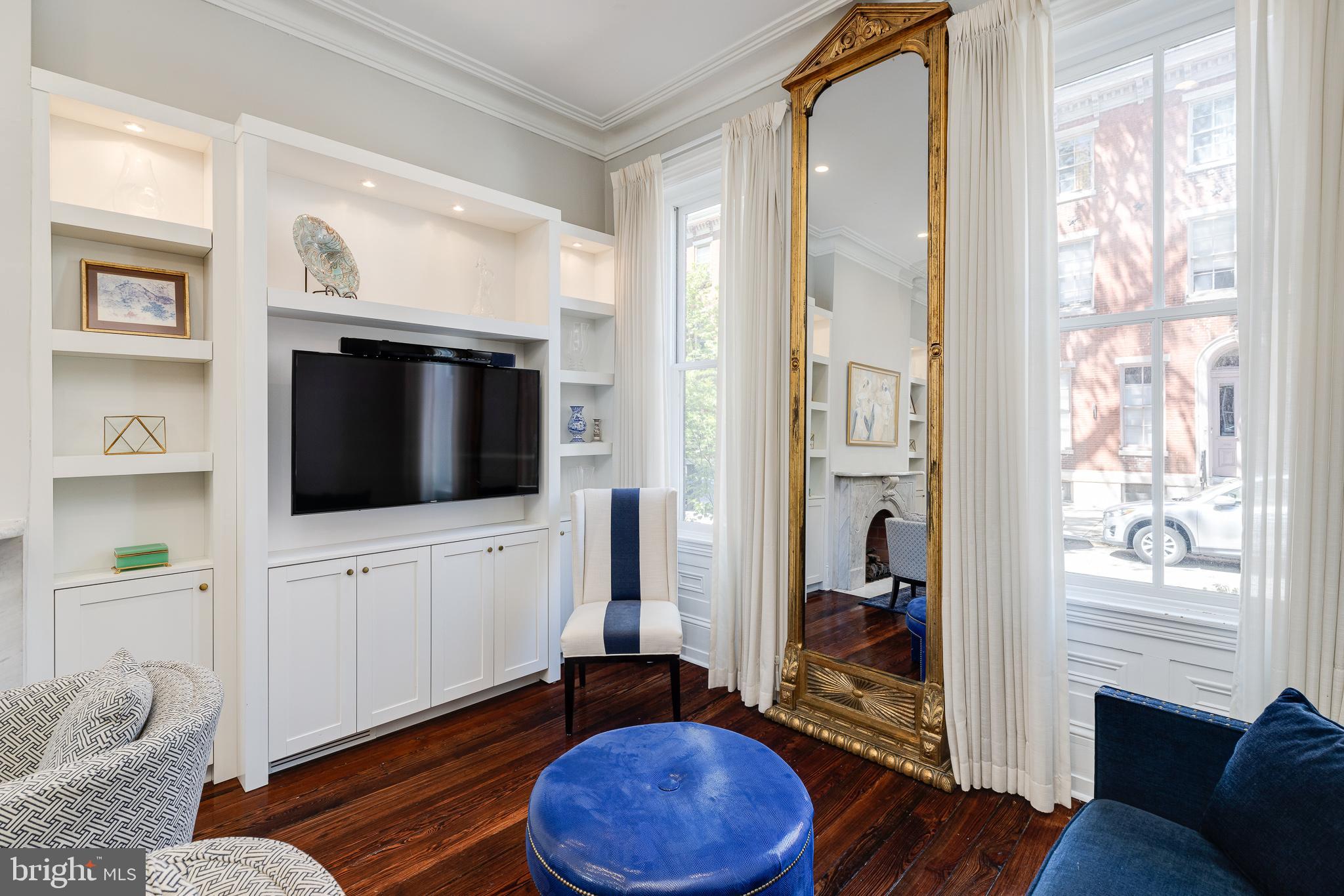 ART MUSEUM AREA - Residential