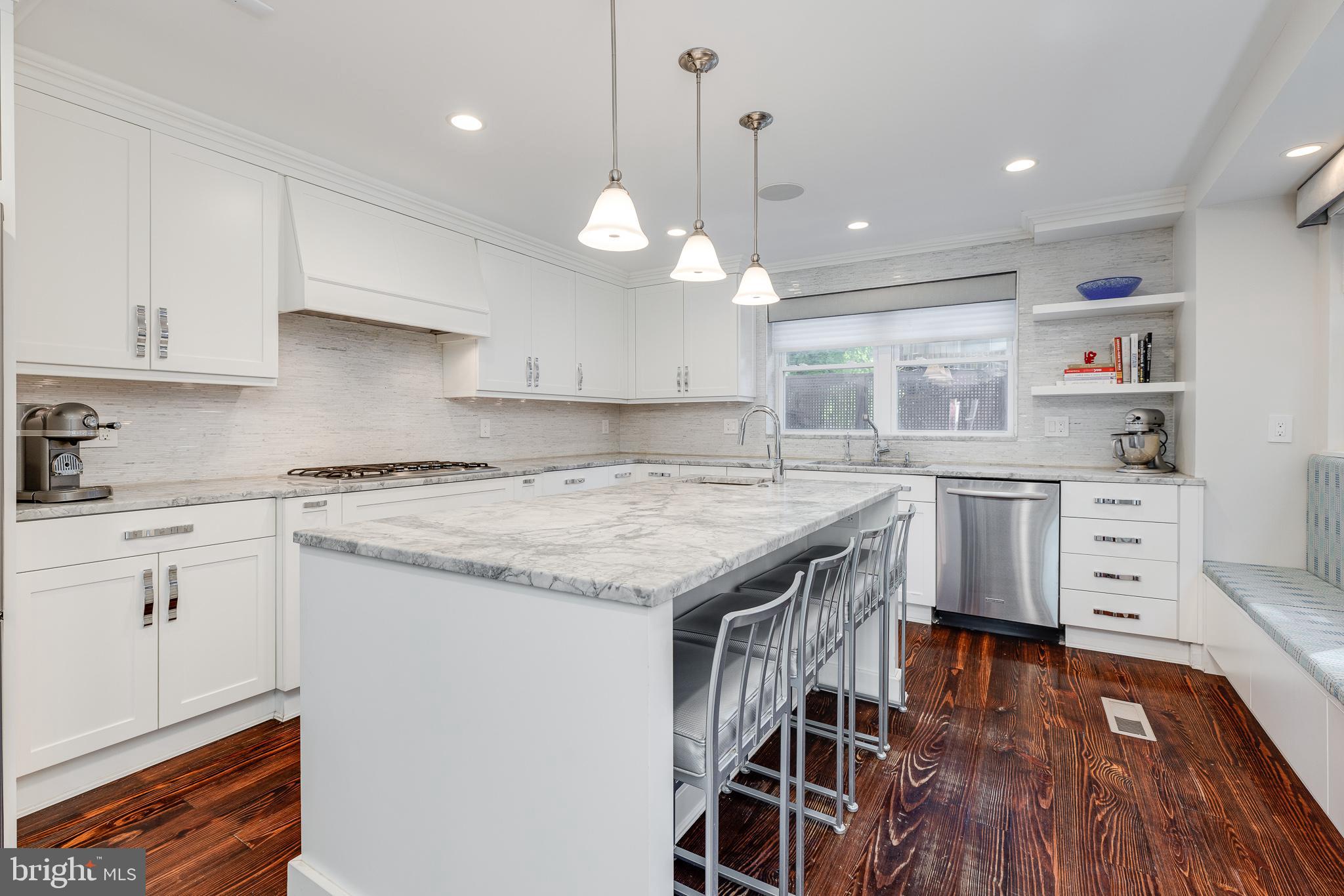 ART MUSEUM AREA - Residential