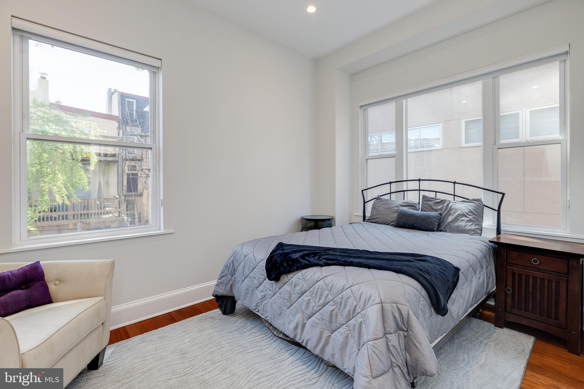 ART MUSEUM AREA - Residential