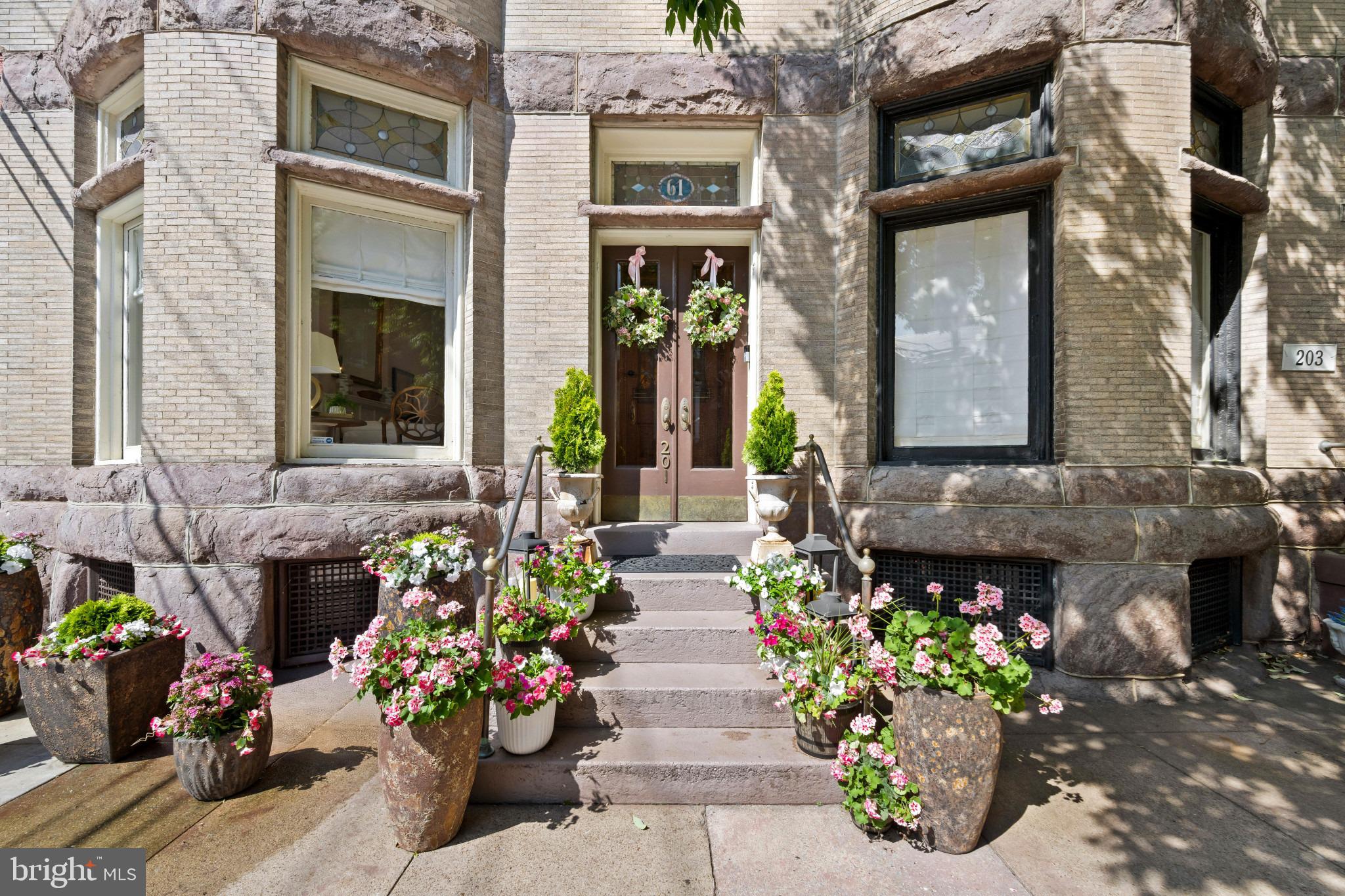 201 E 2ND STREET