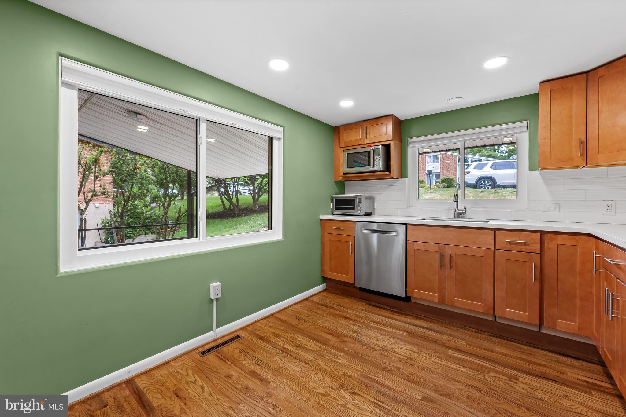 MOUNT WASHINGTON - Residential