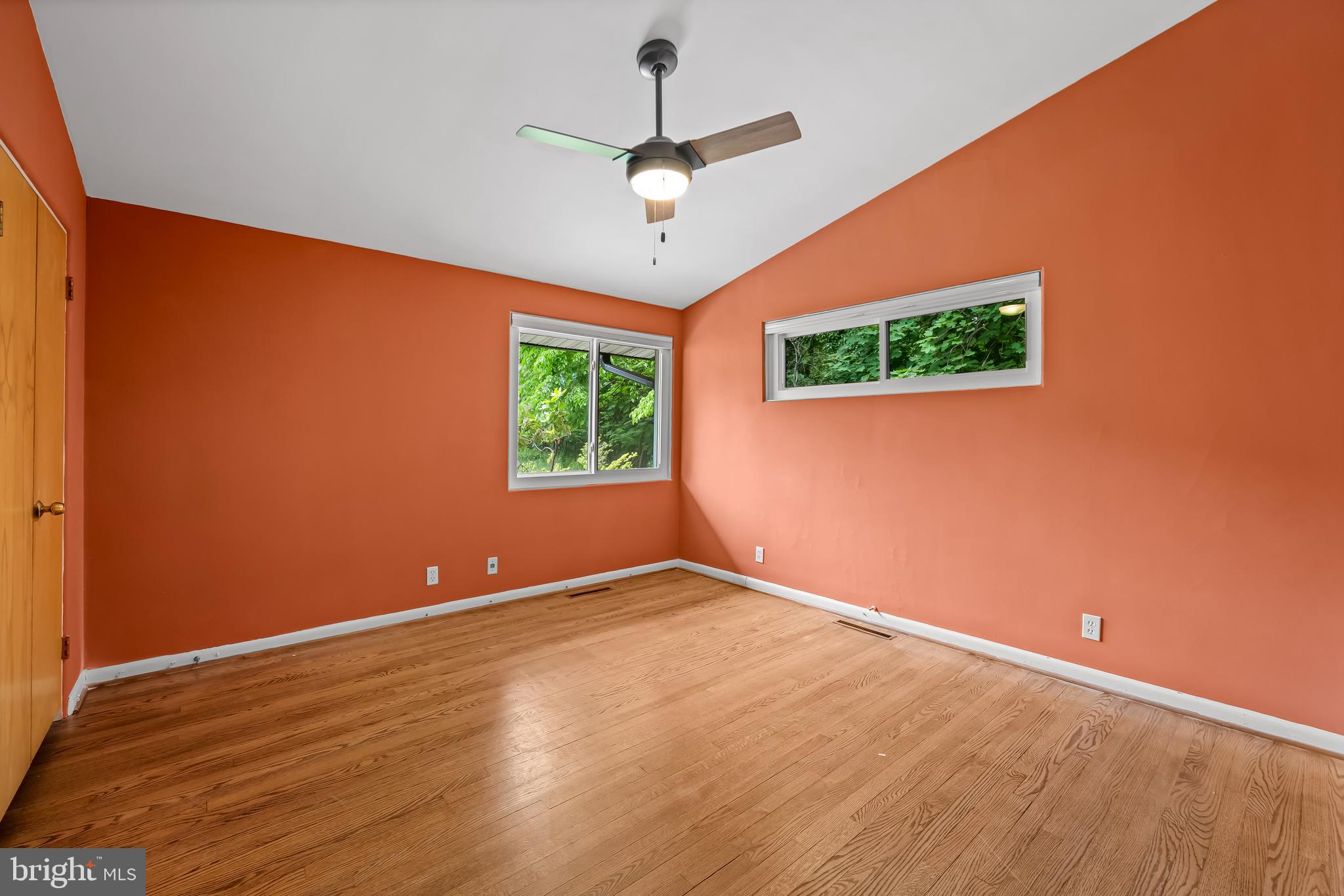 MOUNT WASHINGTON - Residential