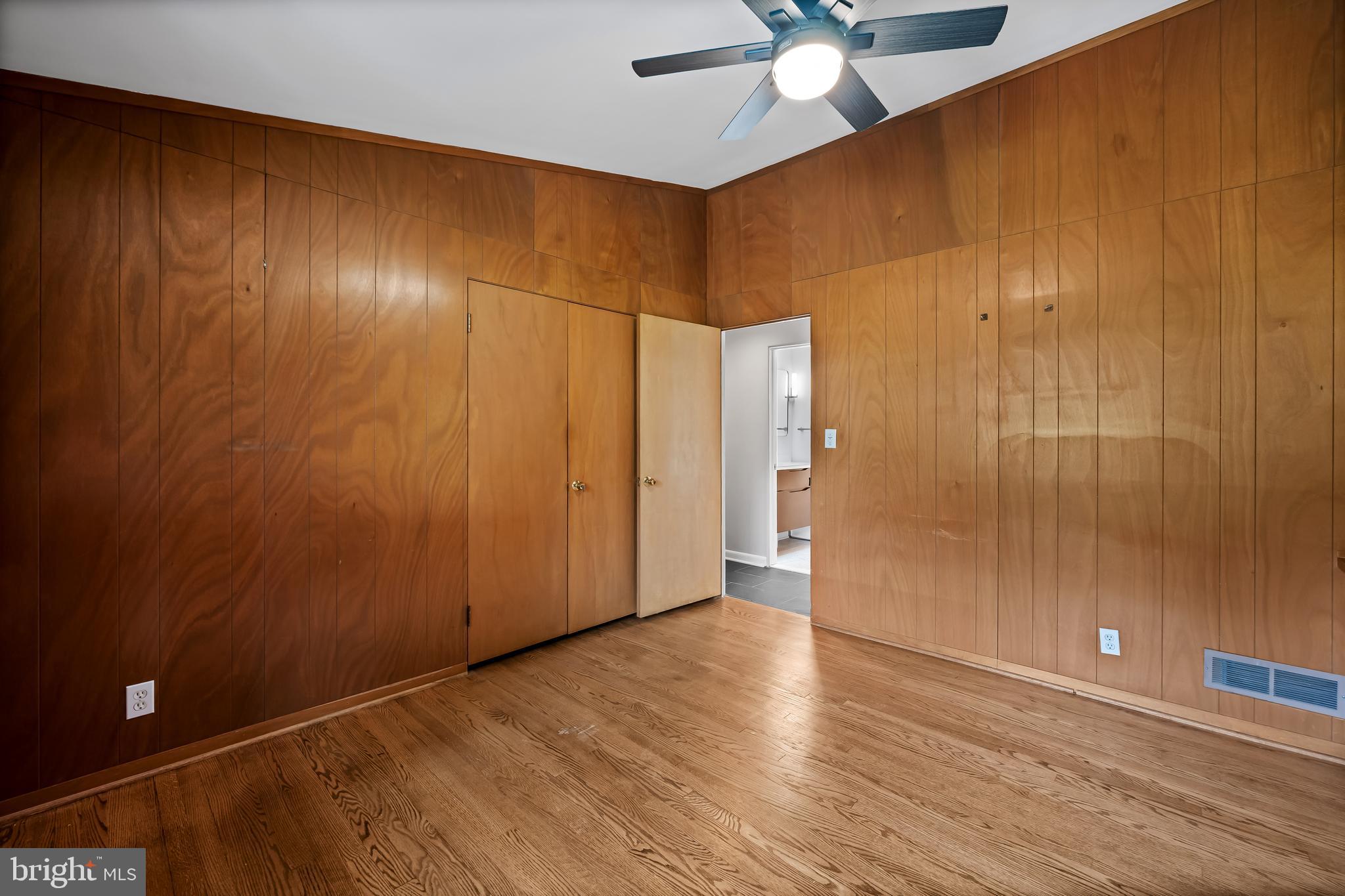 MOUNT WASHINGTON - Residential