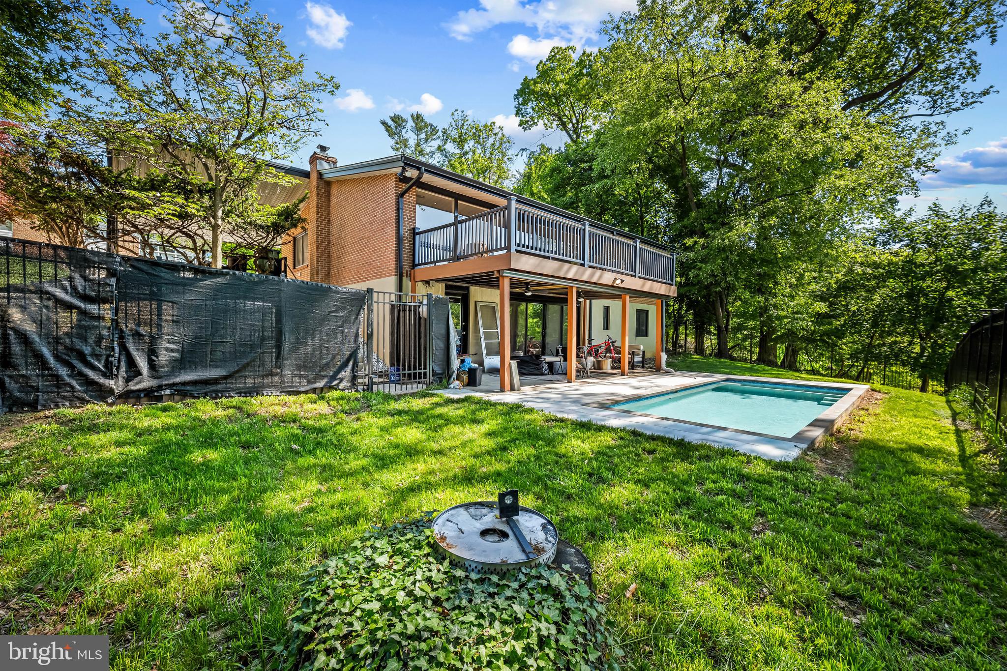 MOUNT WASHINGTON - Residential