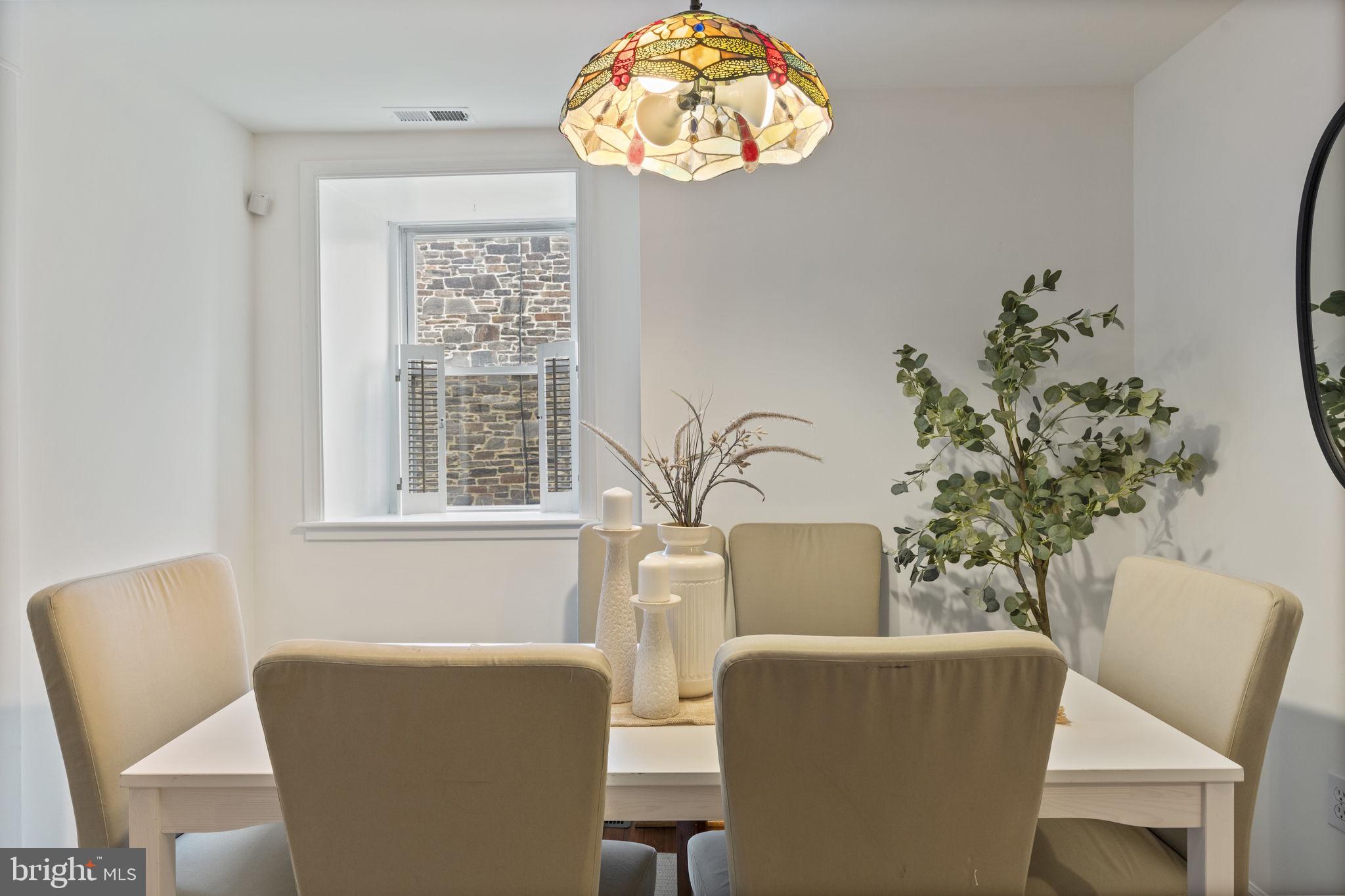 STONE HILL - Residential