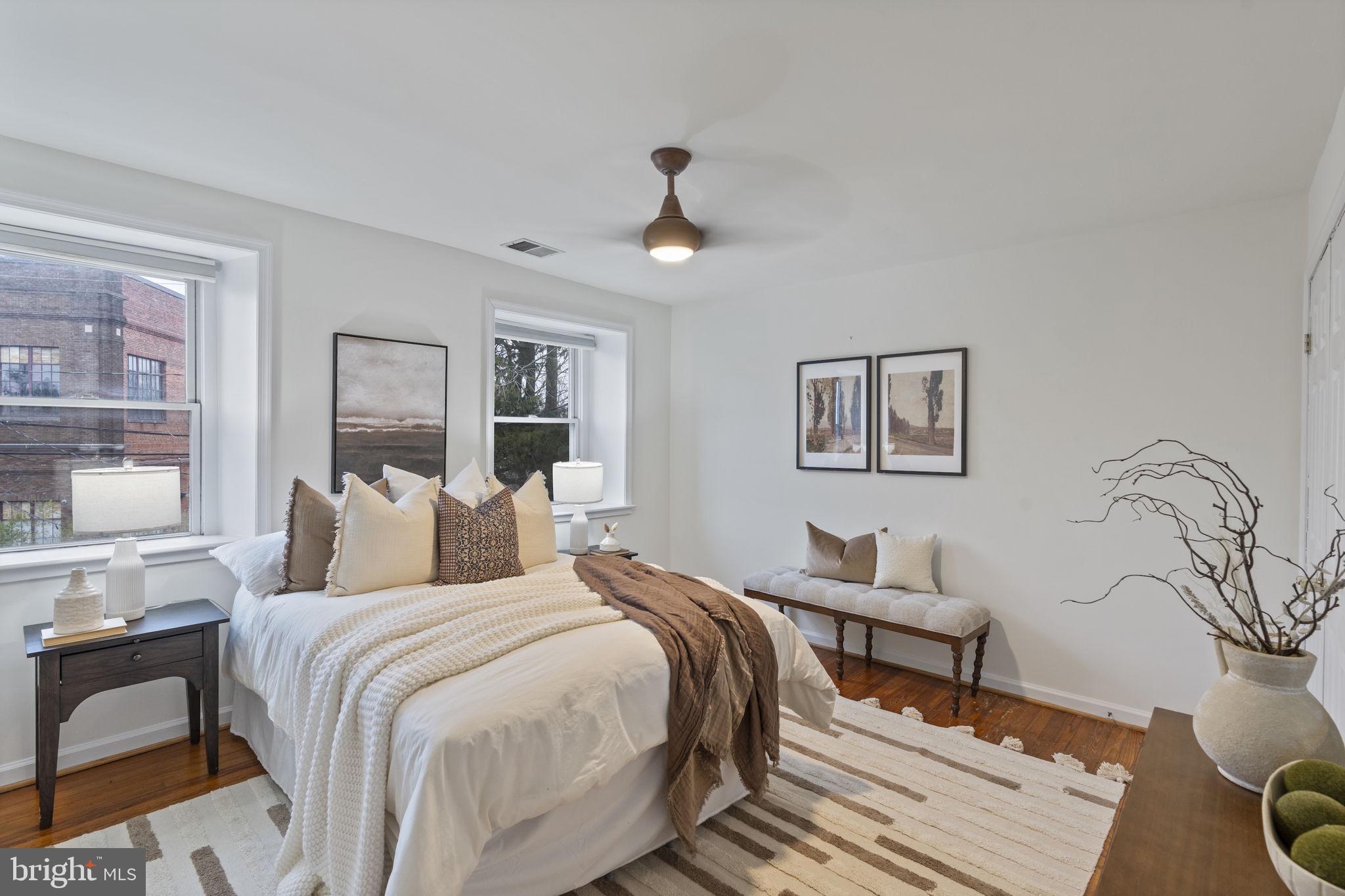 STONE HILL - Residential