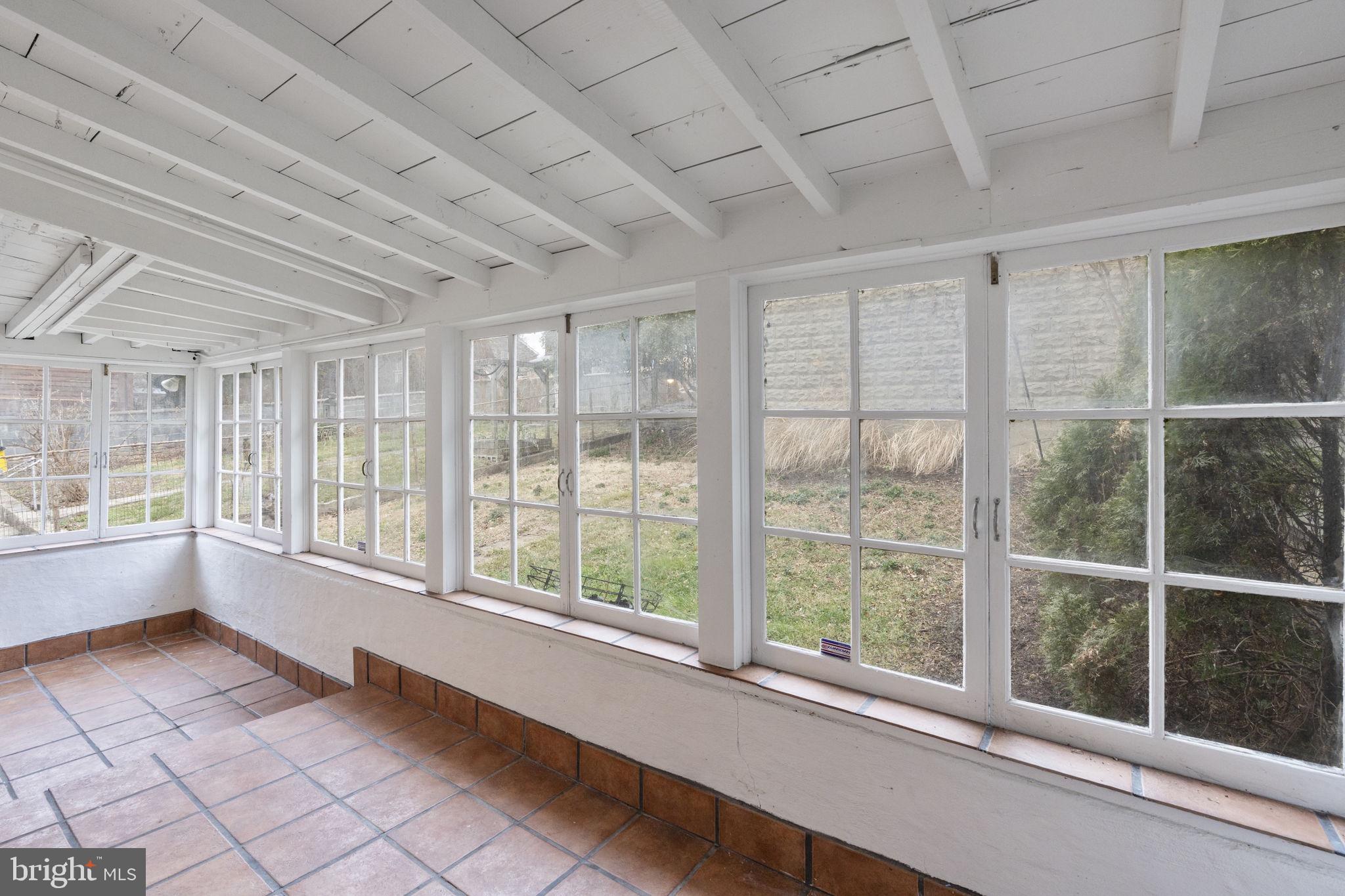 STONE HILL - Residential