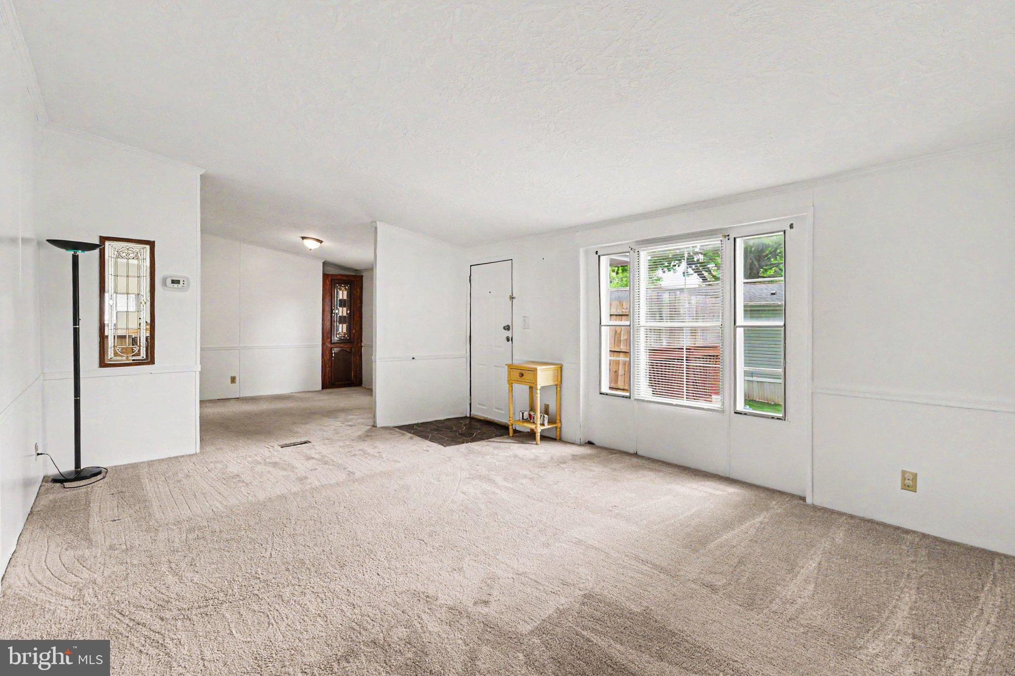 LITTLE HOLLYWOOD - Residential